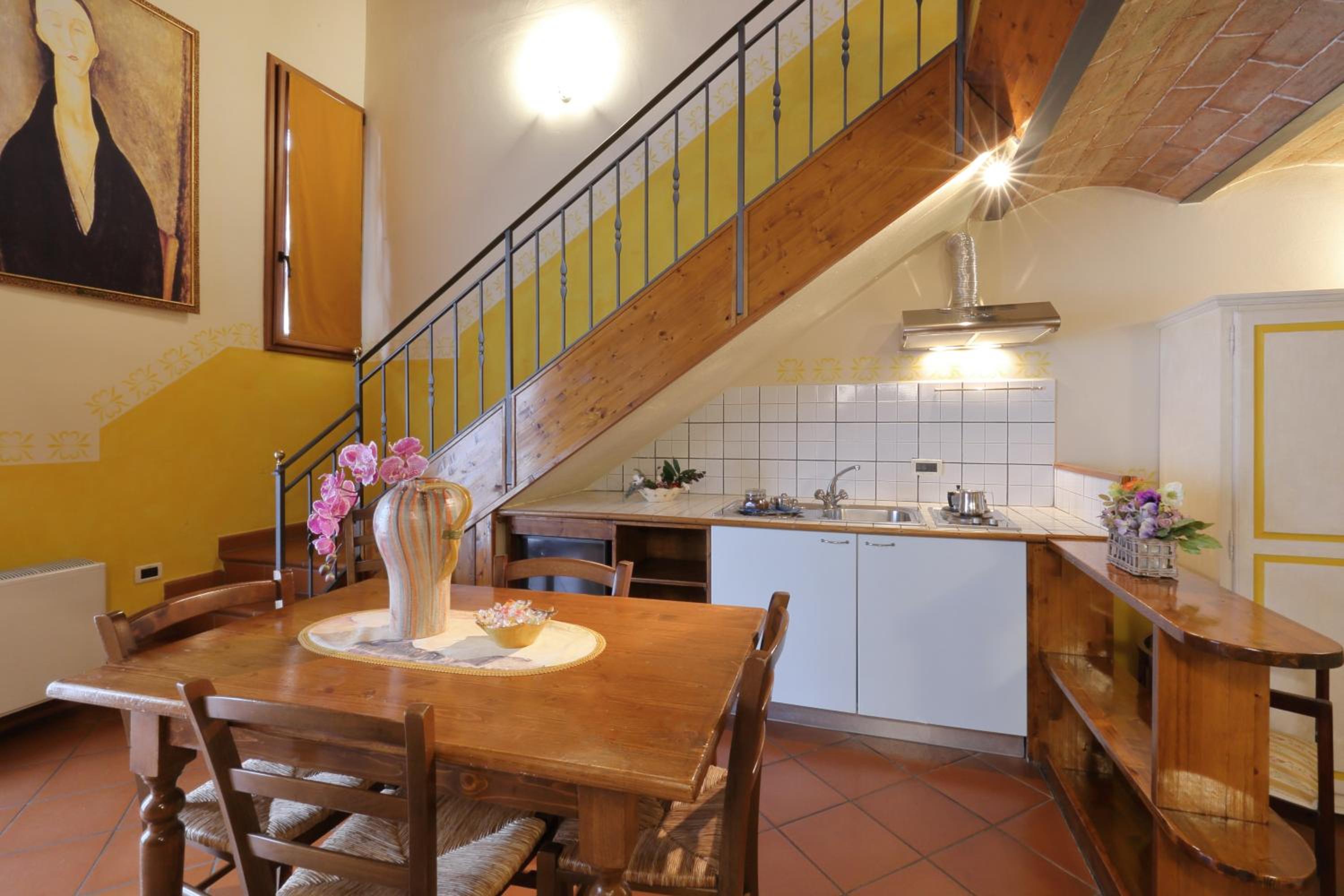 Studio Apartment with Loft - Photo 5