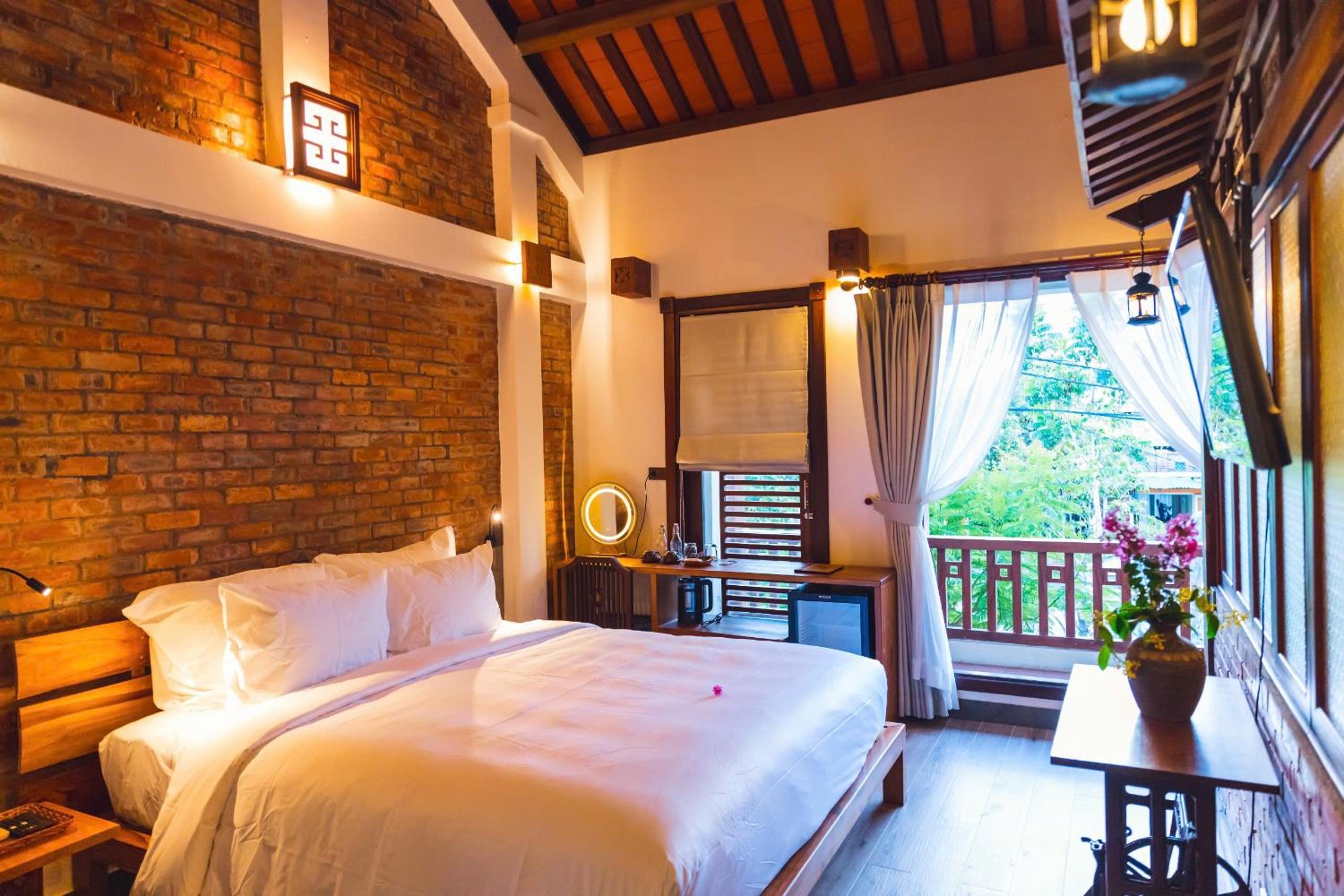 Double Room with Balcony