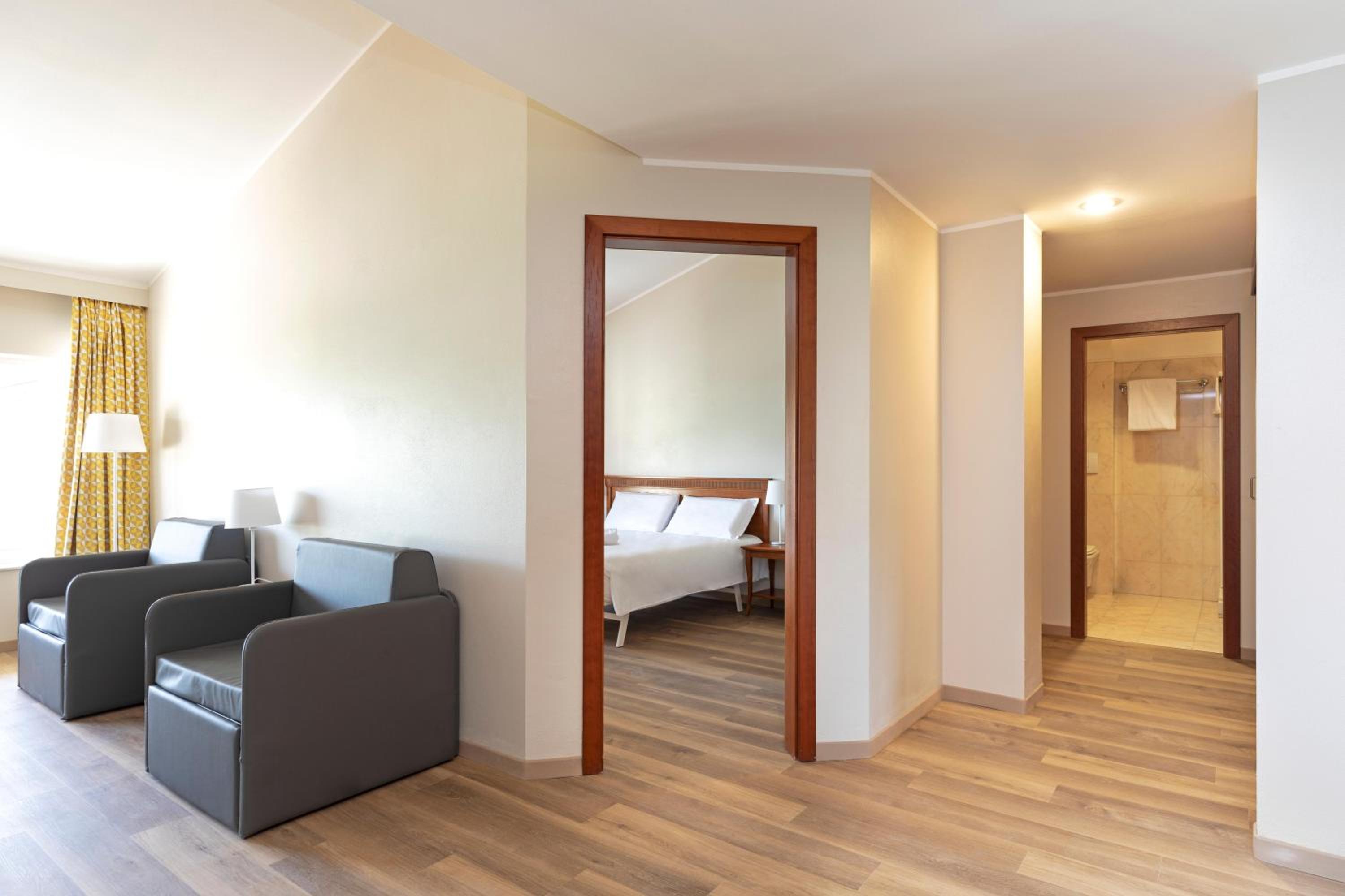 Junior Suite - Photo 1