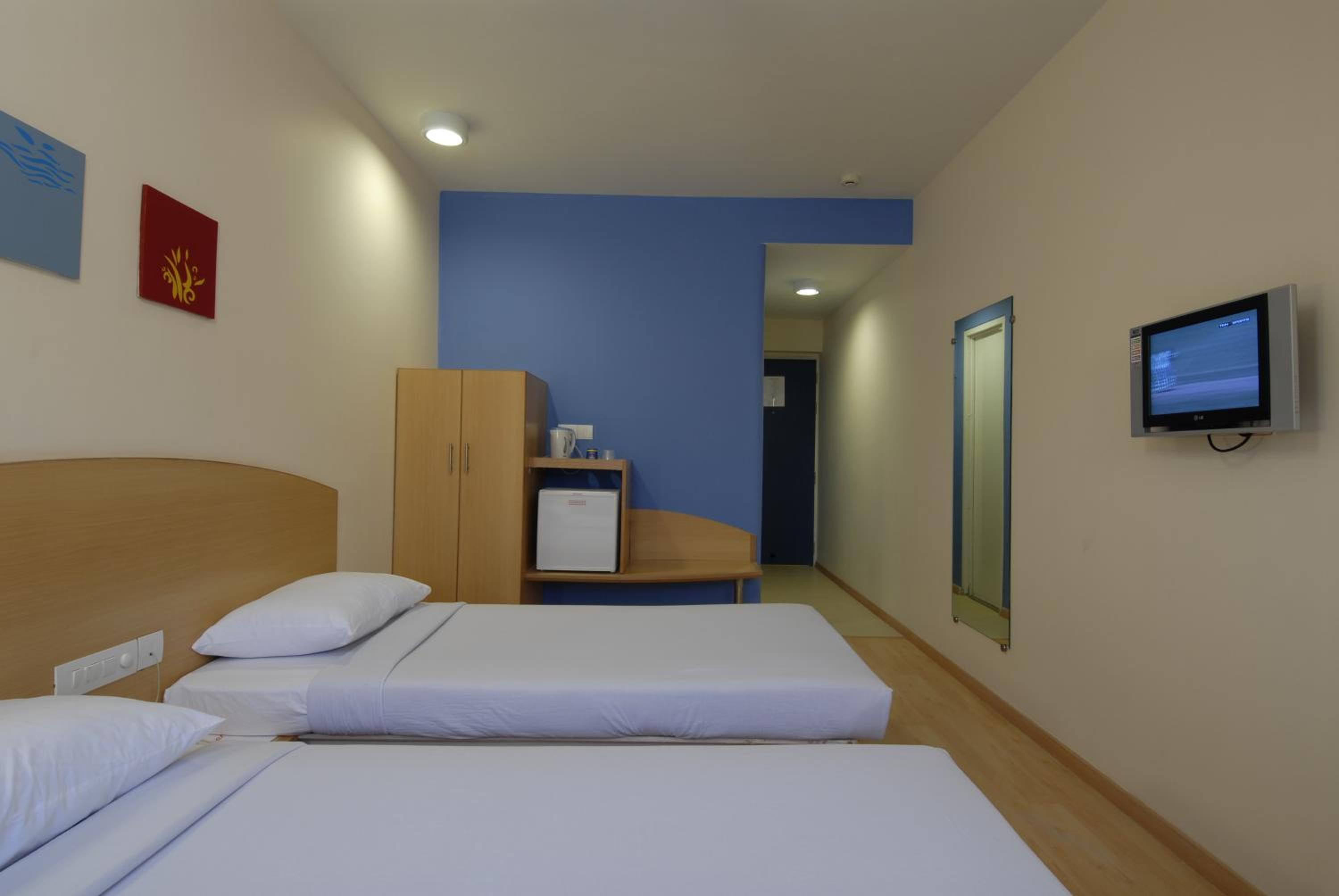 Day use Room - Same day check in and check out - 9 am to 5 pm photo 1
