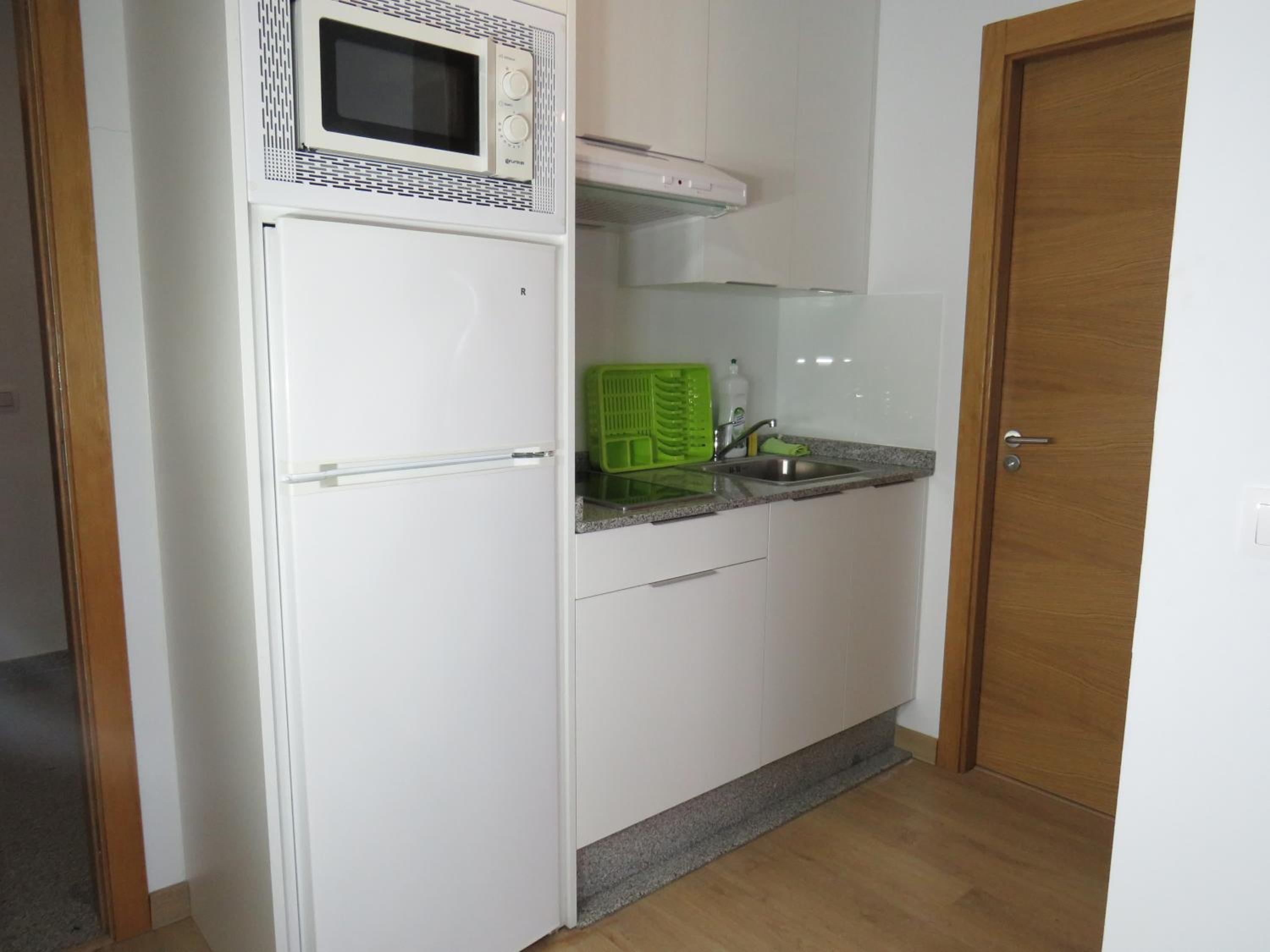 One-Bedroom Standard Apartment photo 2
