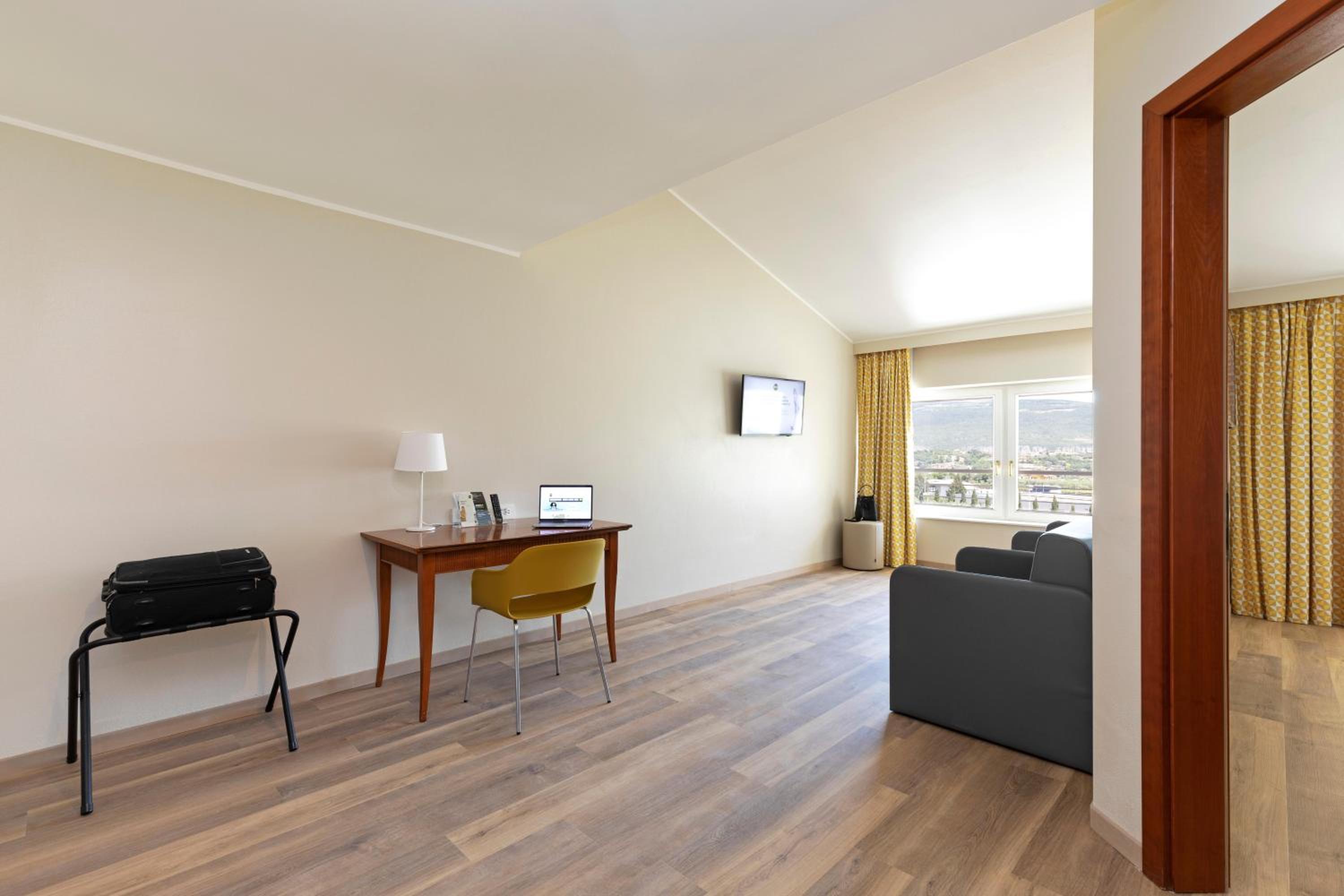 Junior Suite - Photo 7