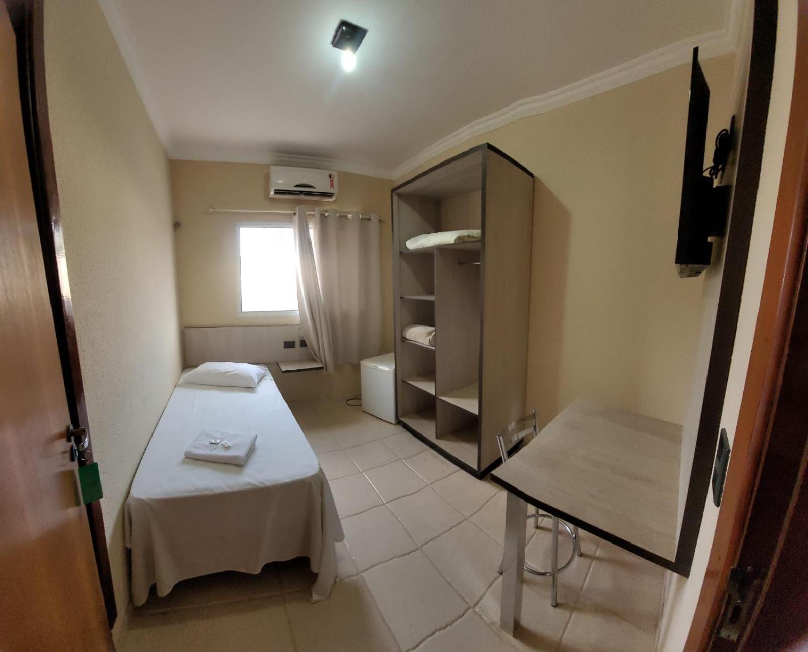 Single Room photo 2