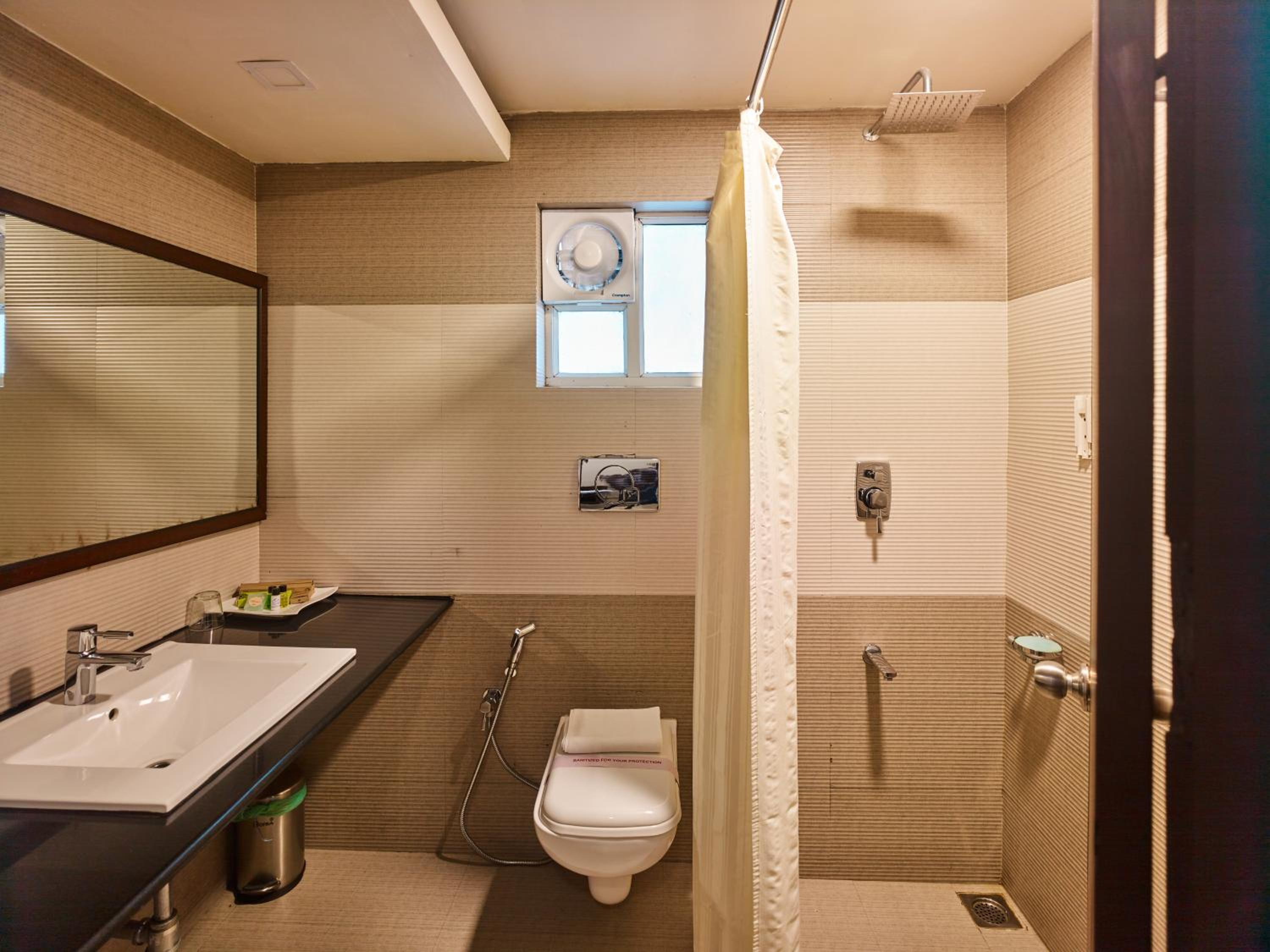 Mountain View Room - Photo 2