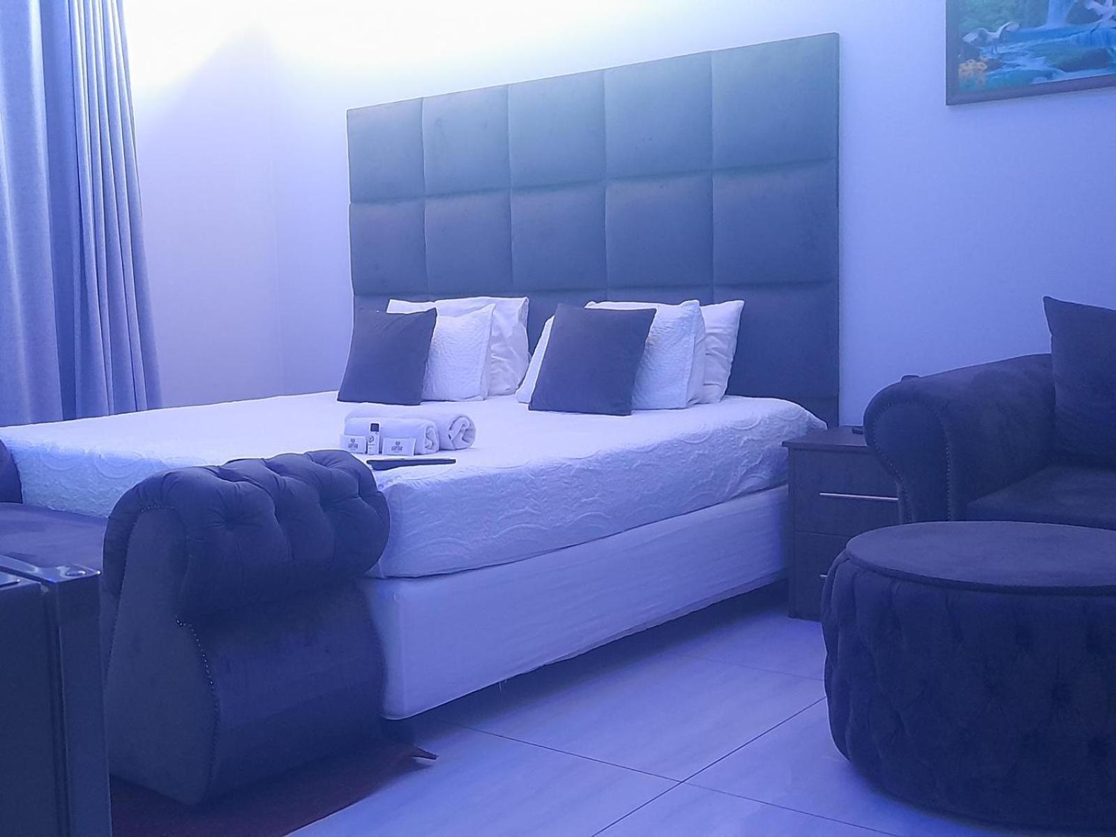 Deluxe Double Room with Shower