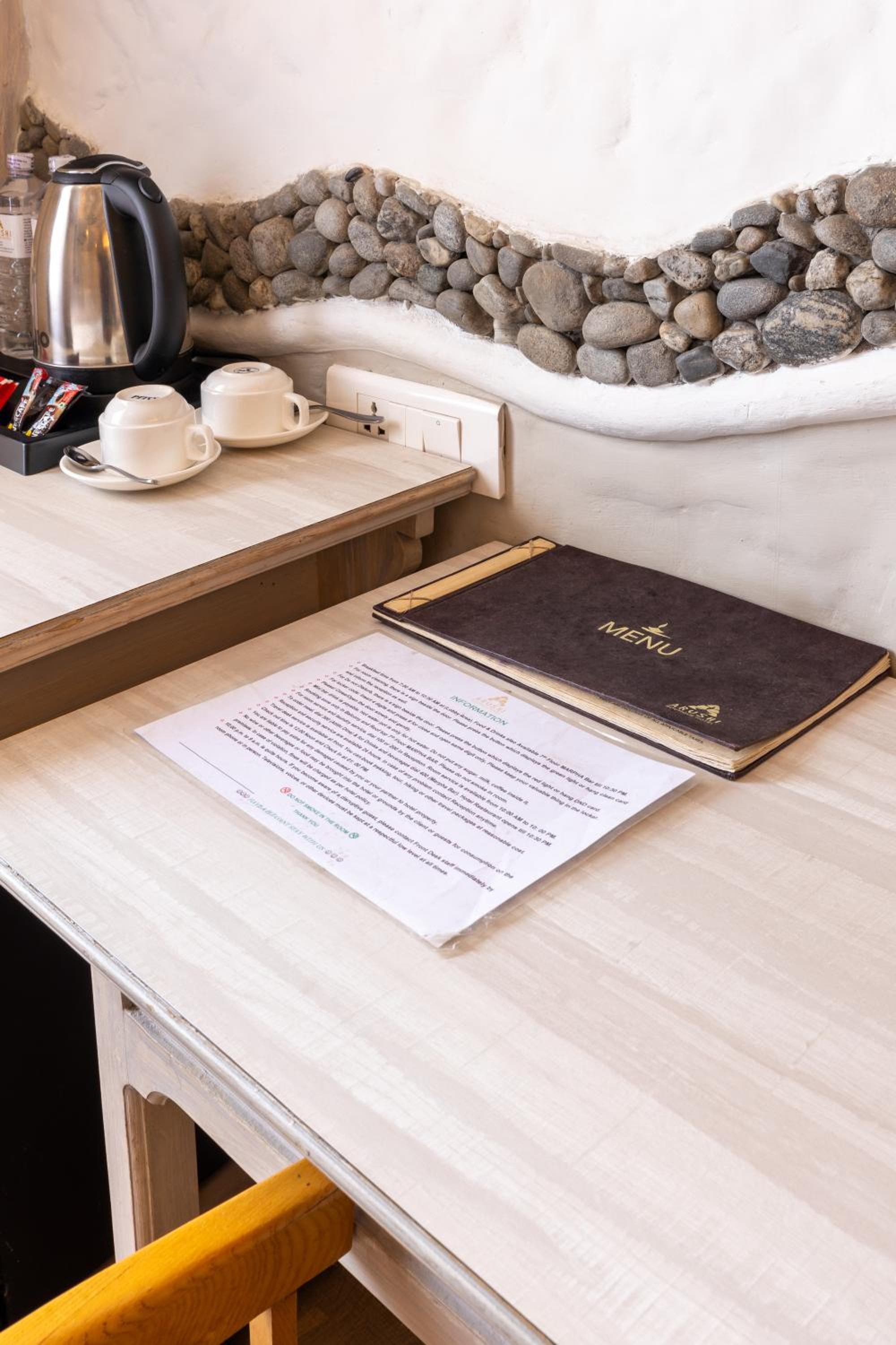 Deluxe Double or Twin Room - 15% off on Food and Beverage and Sauna and Steam - Photo 9