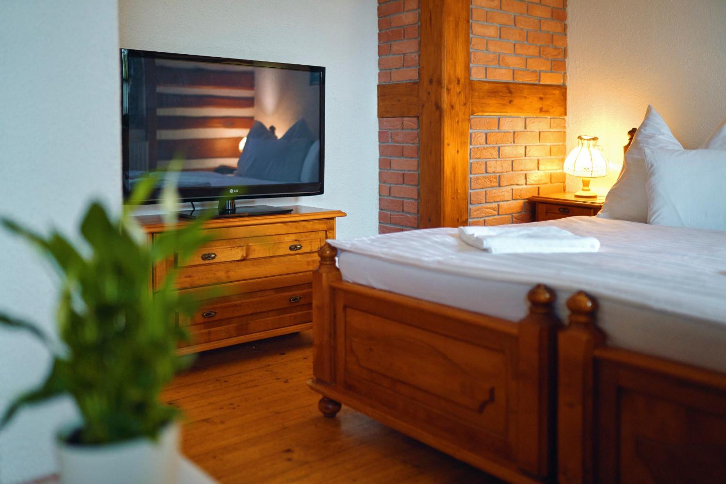 Double Room - Photo 25