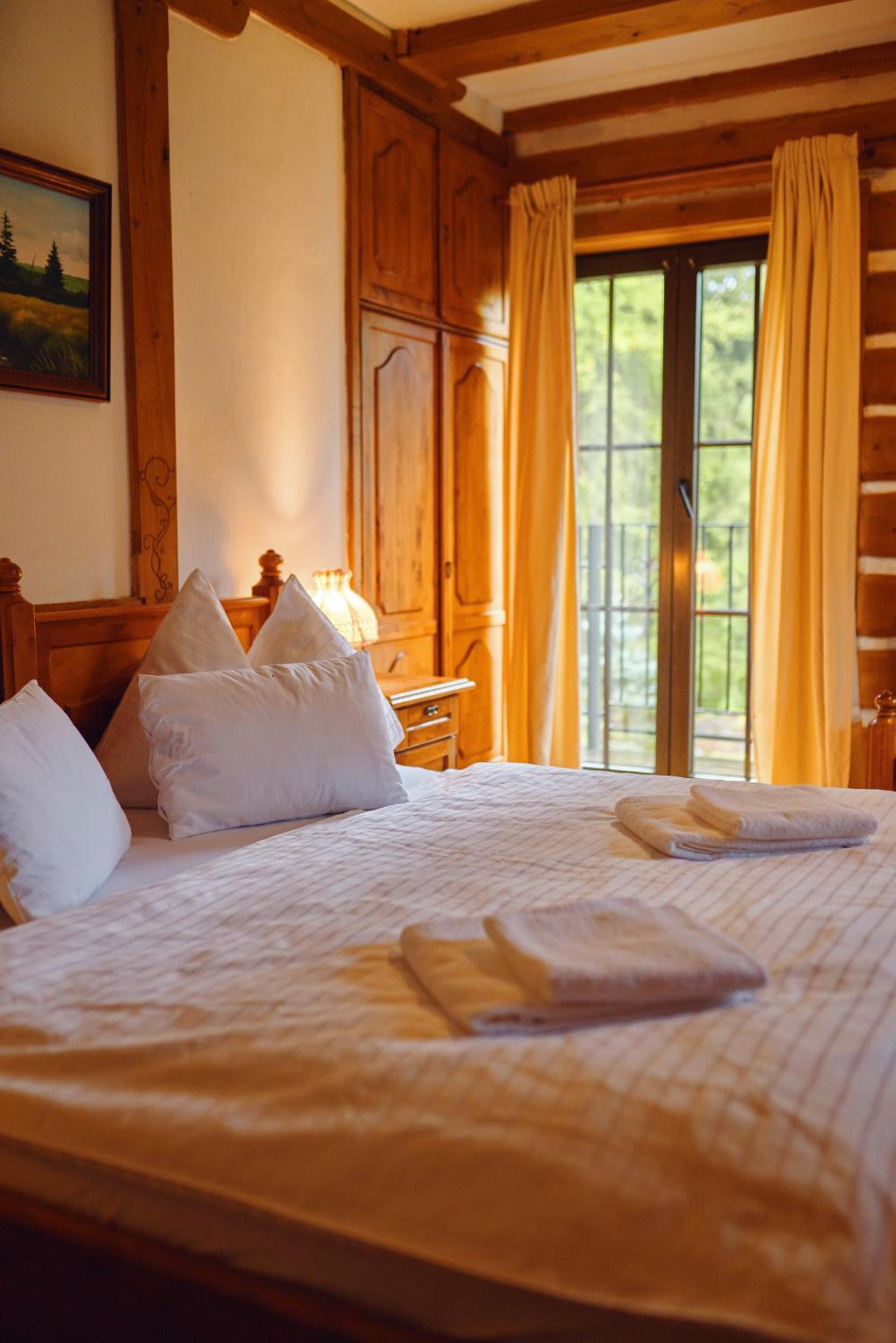 Double Room - Photo 17