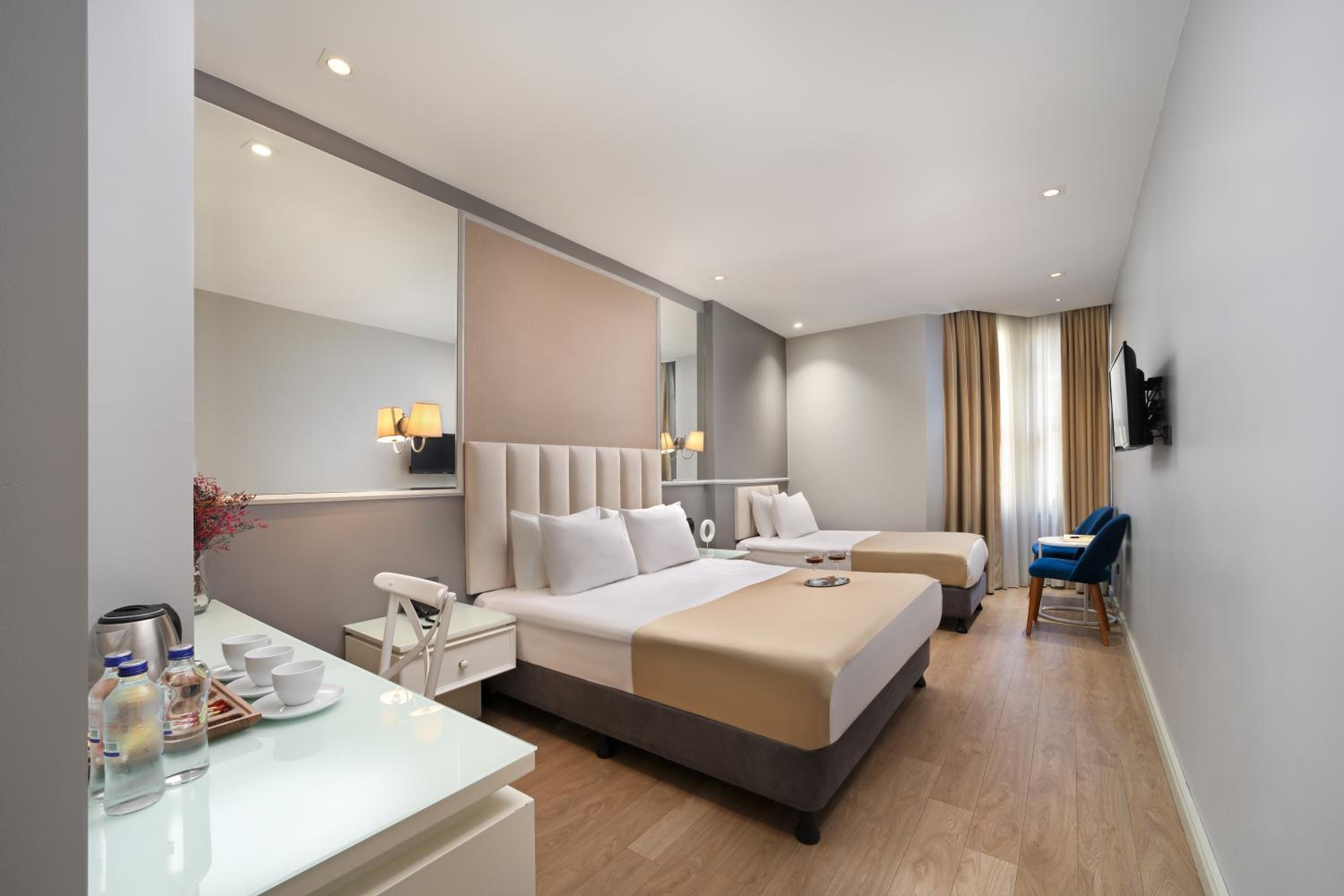 Standard Twin Room photo 1