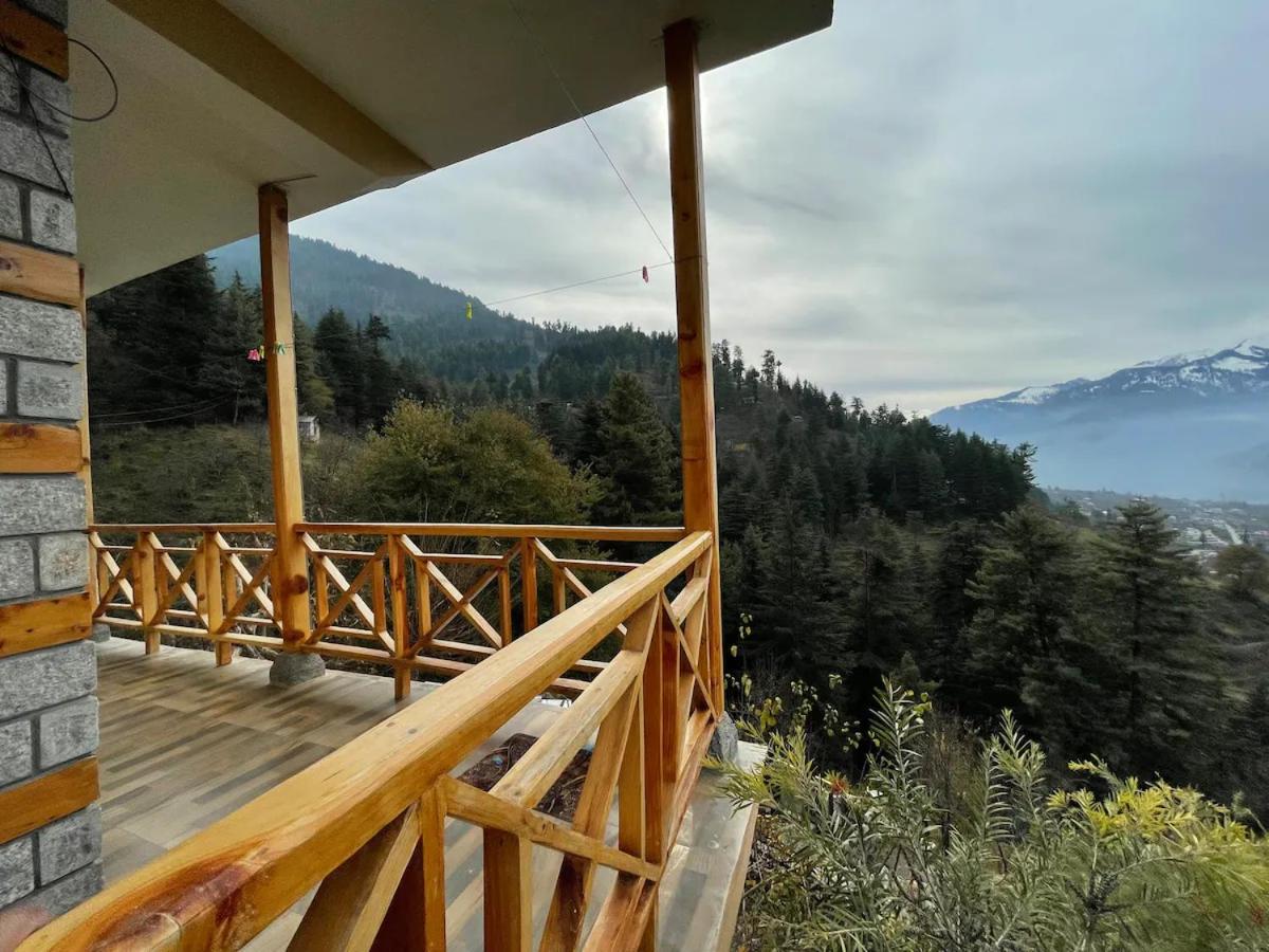 King Room with Mountain View photo 1