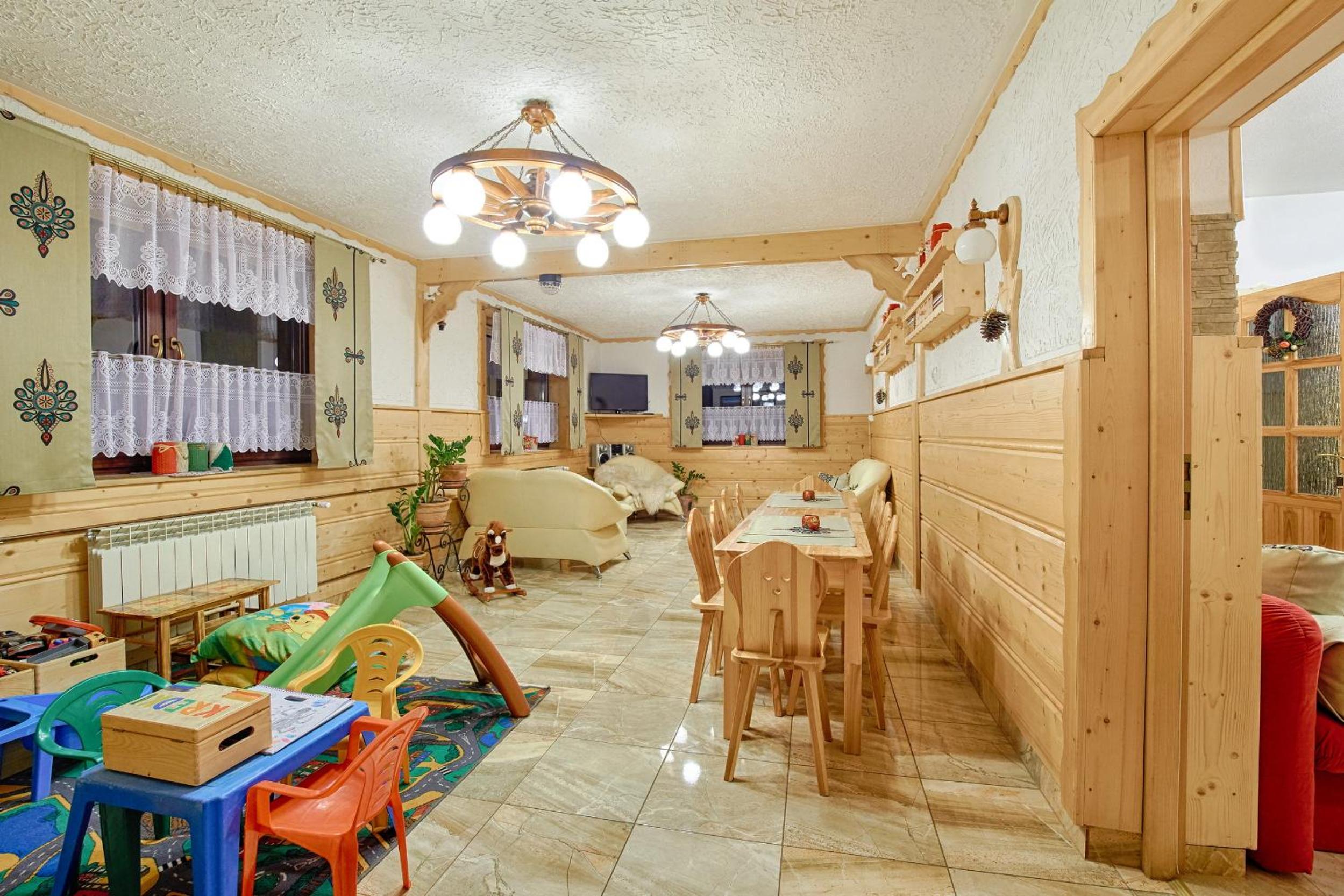 Small Double Room - Photo 4