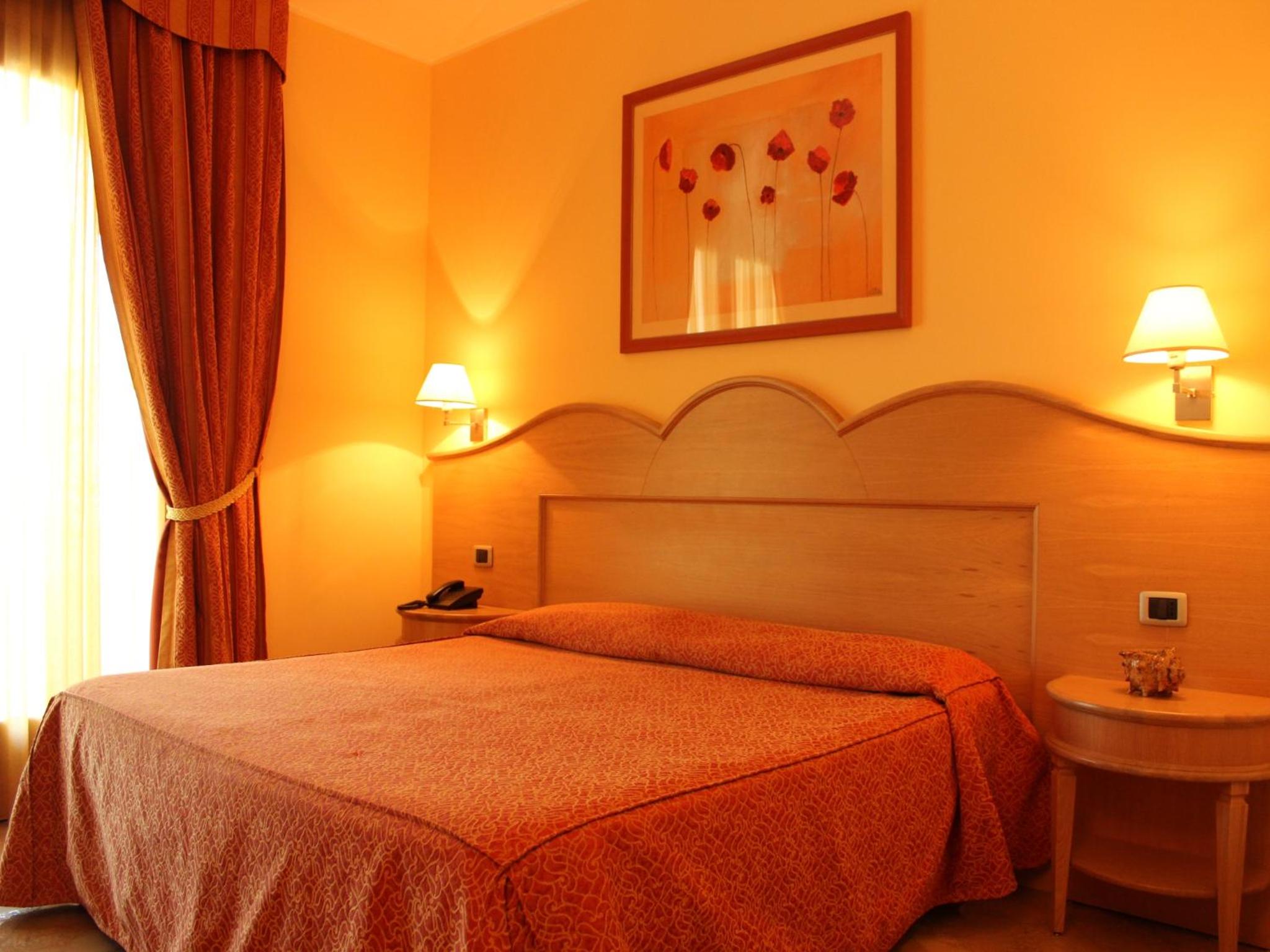 Comfort Double Room with Terrace