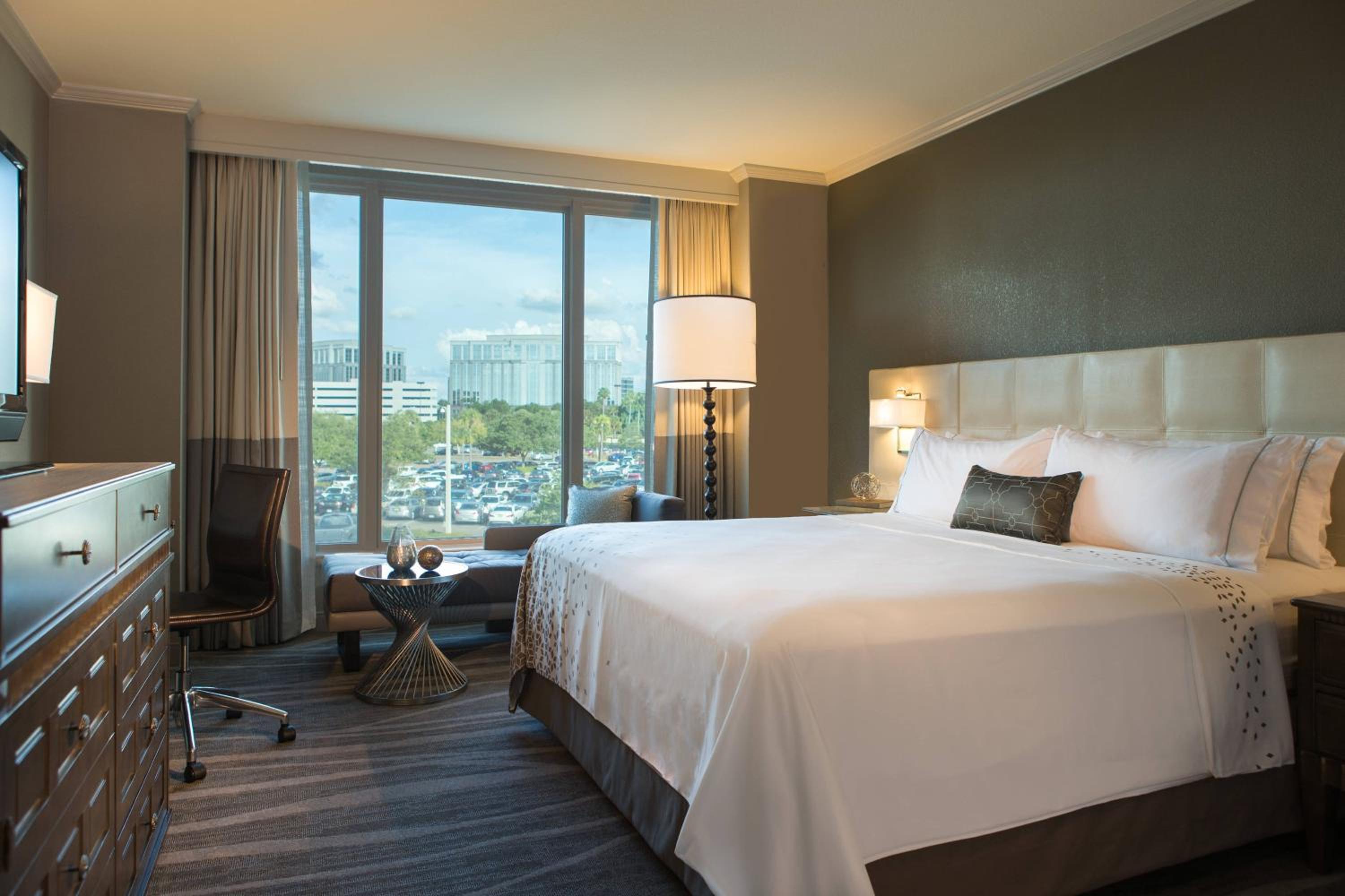 King Room - Club Level - Photo 3