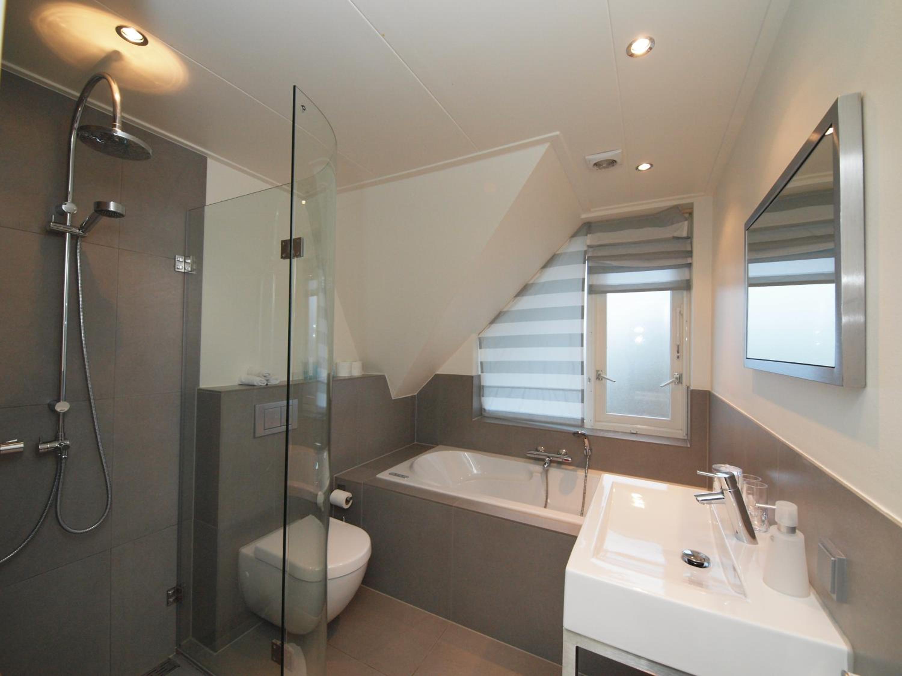Standard Double Room with Private External Bathroom photo 3