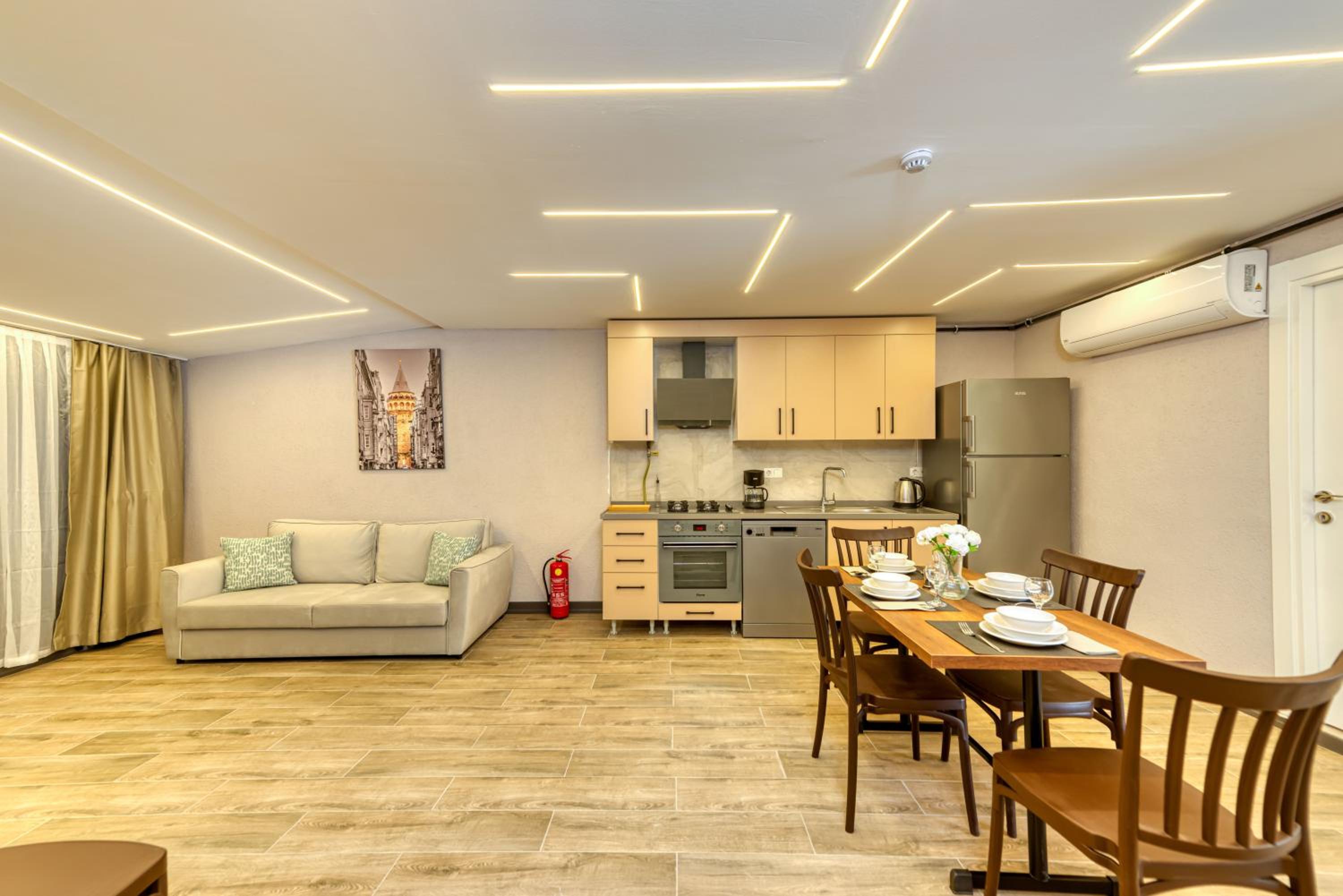 Two-Bedroom Apartment with Balcony photo 1