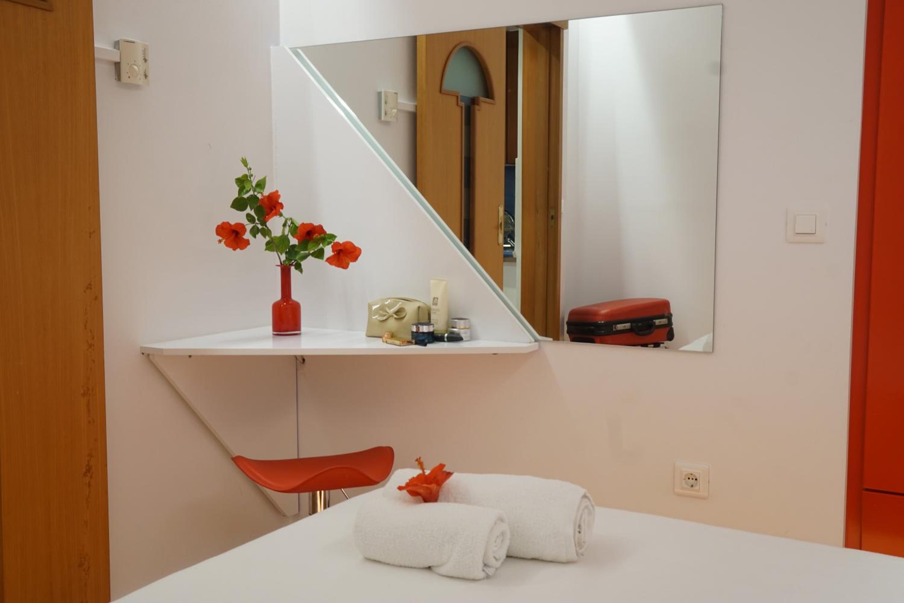 One-Bedroom Suite photo 3