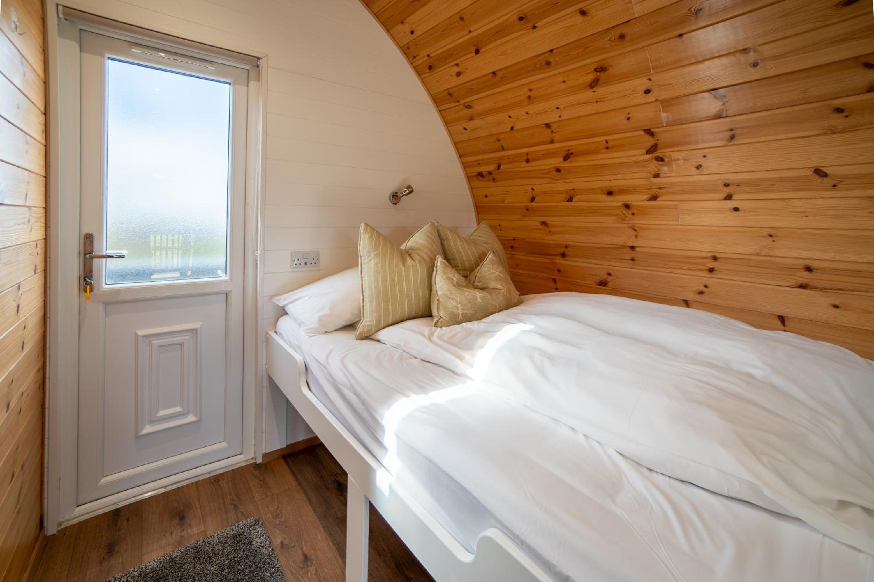 Suite with Hot Tub