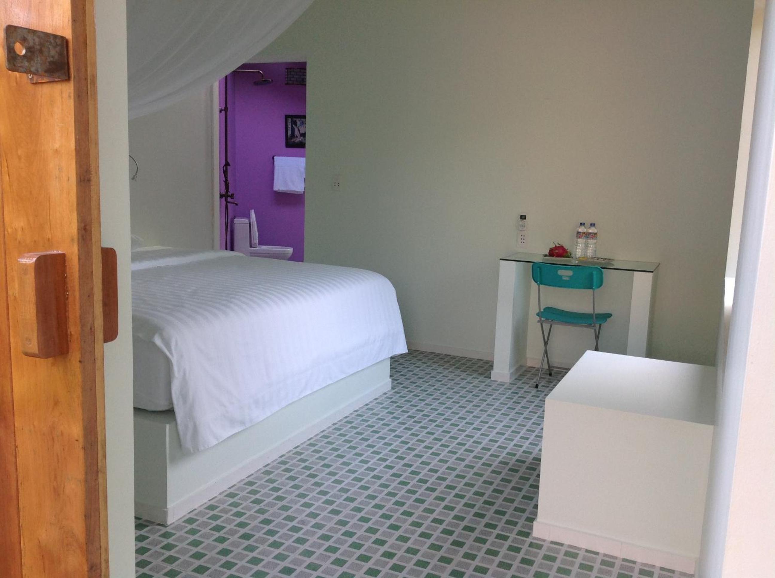 One-Bedroom Bungalow - Mango photo 1