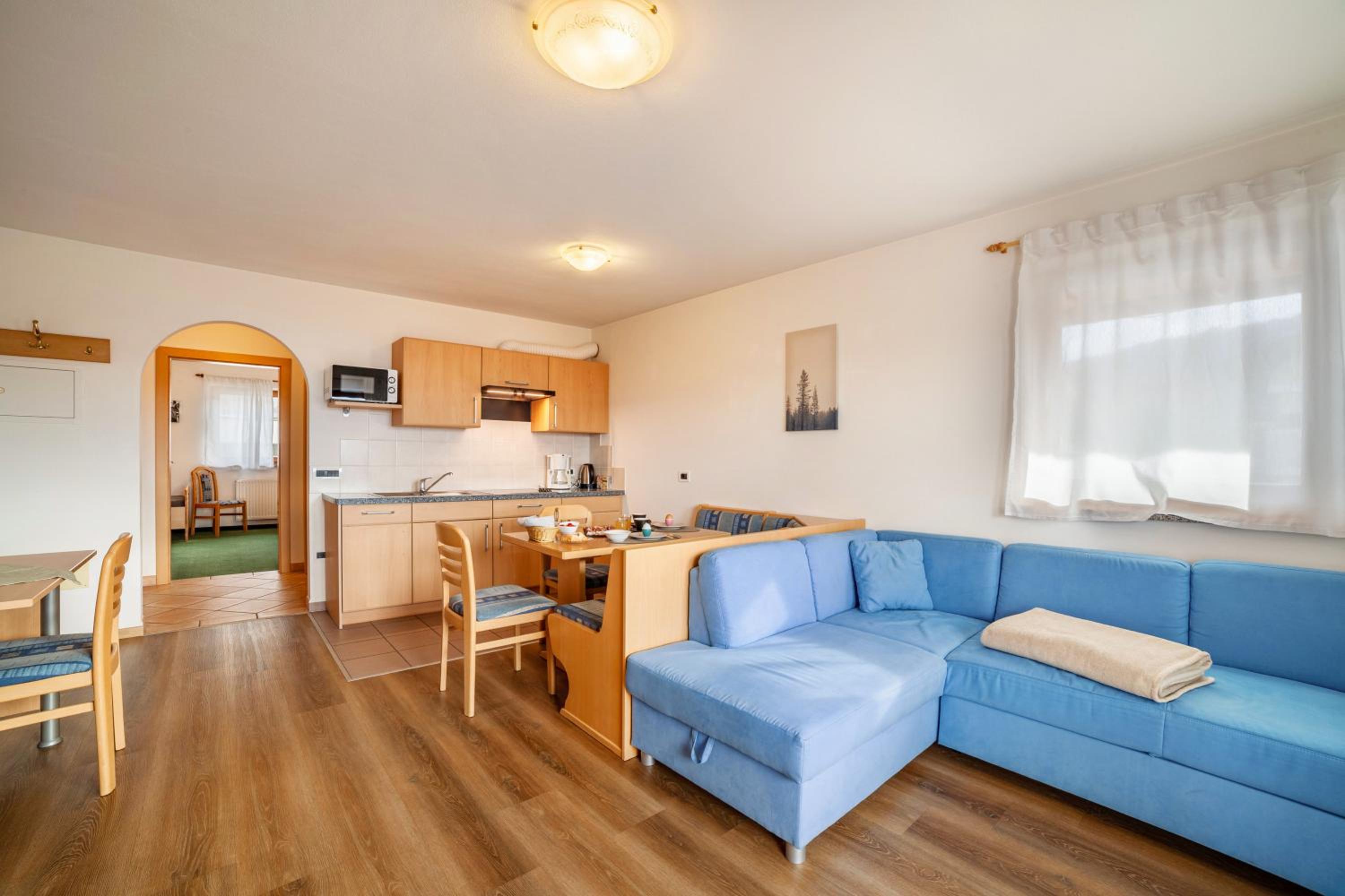 Superior One-Bedroom Apartment with Balcony