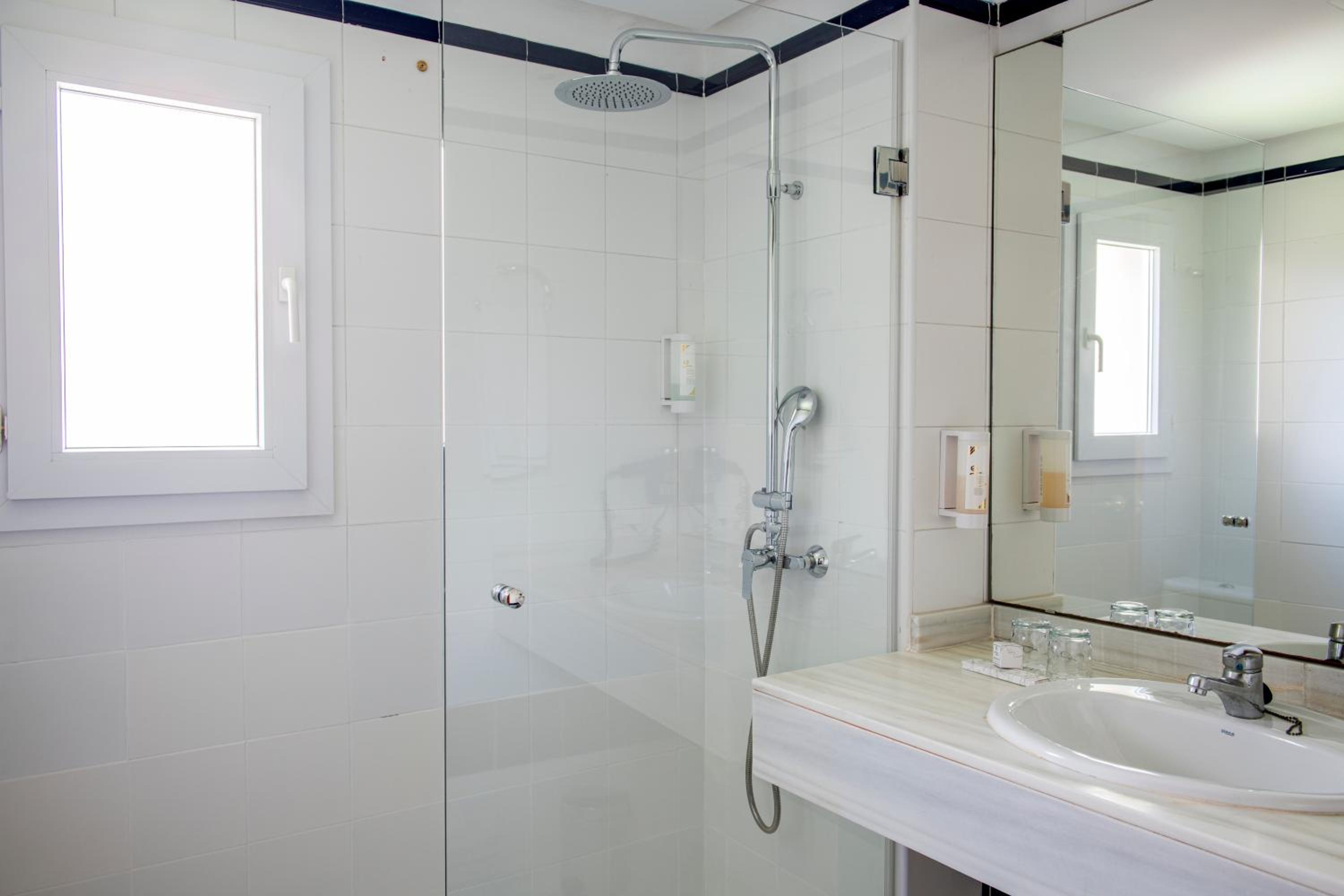 Double Room with Frontal Sea View