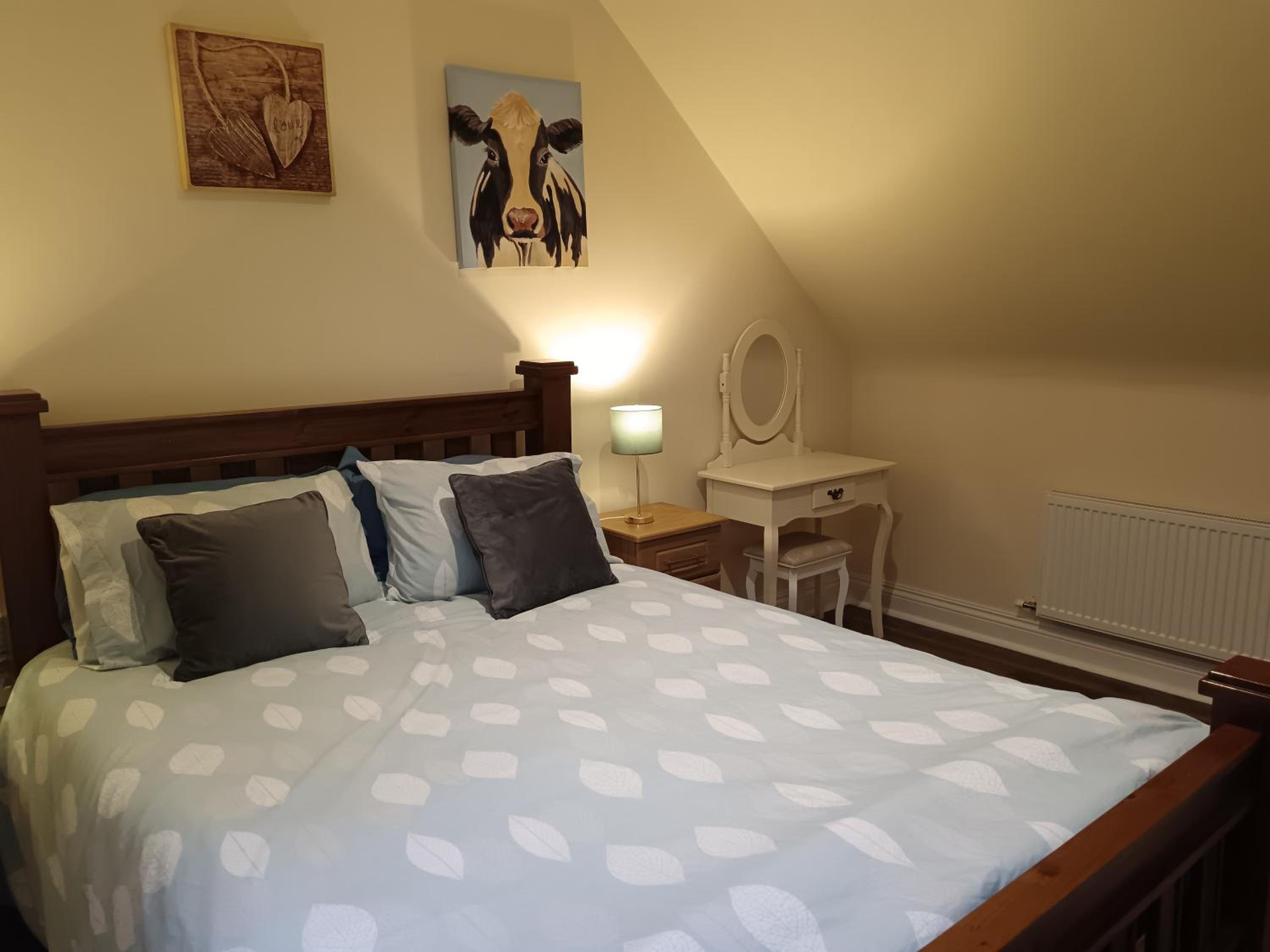 One-Bedroom Apartment - Photo 13