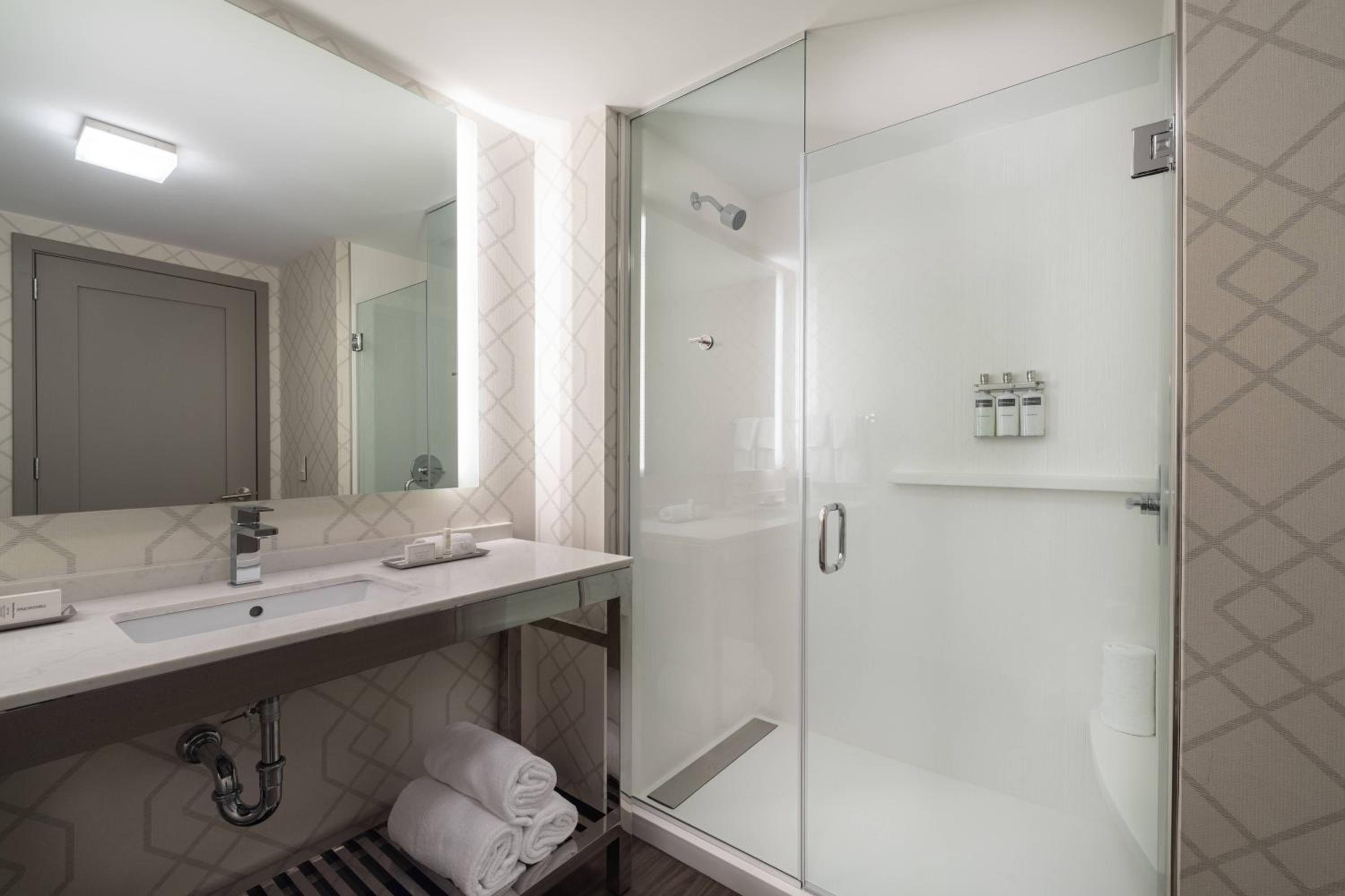 Residence Inn by Marriott Weehawken, Photo 13