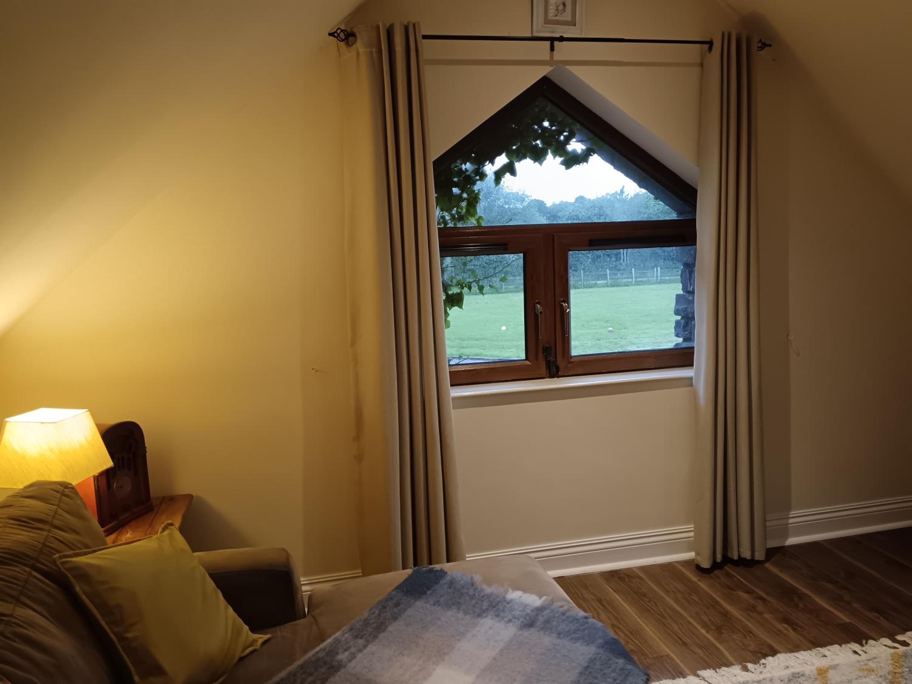 One-Bedroom Apartment - Photo 14