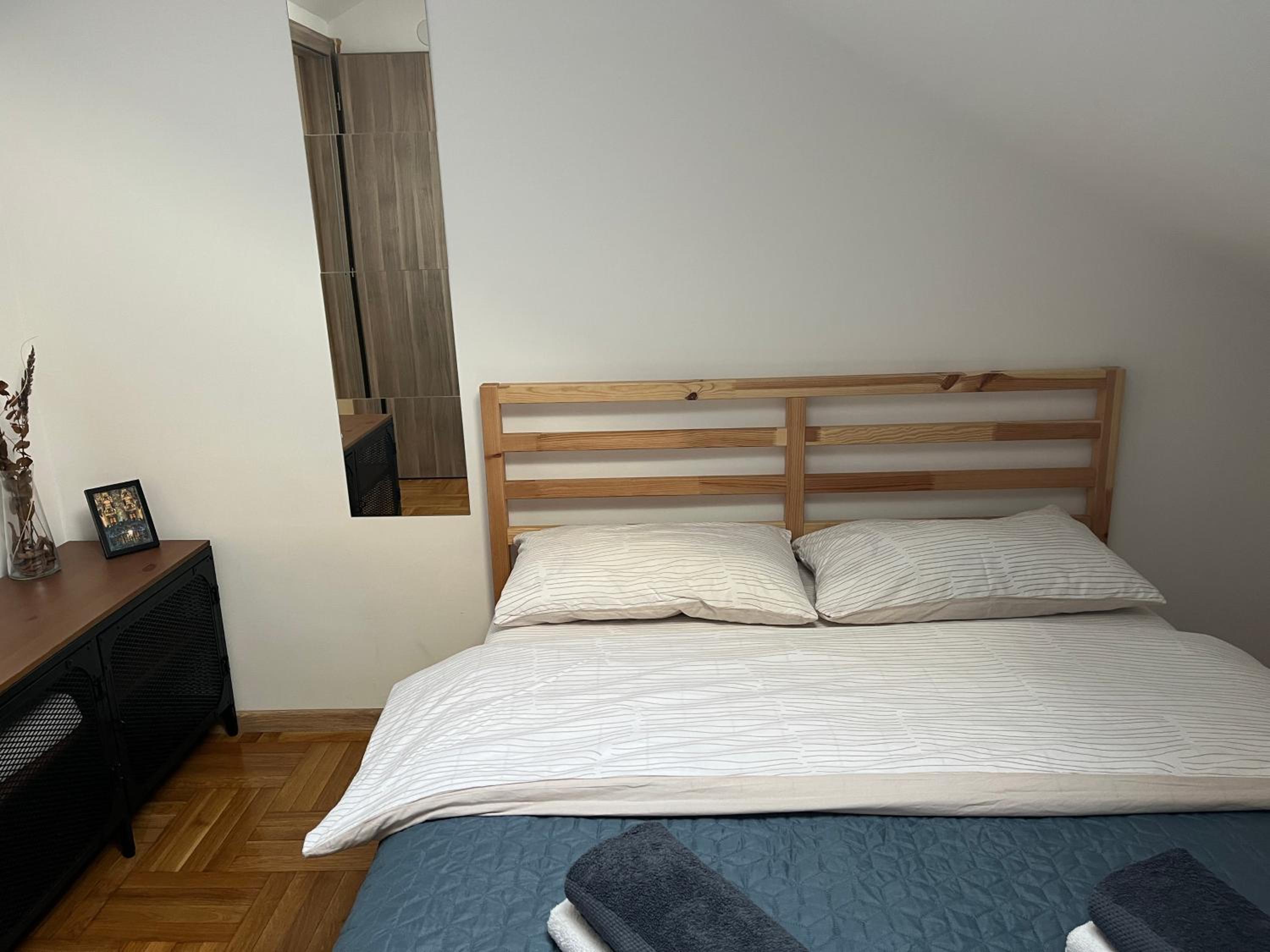 Three-Bedroom Apartment photo 1