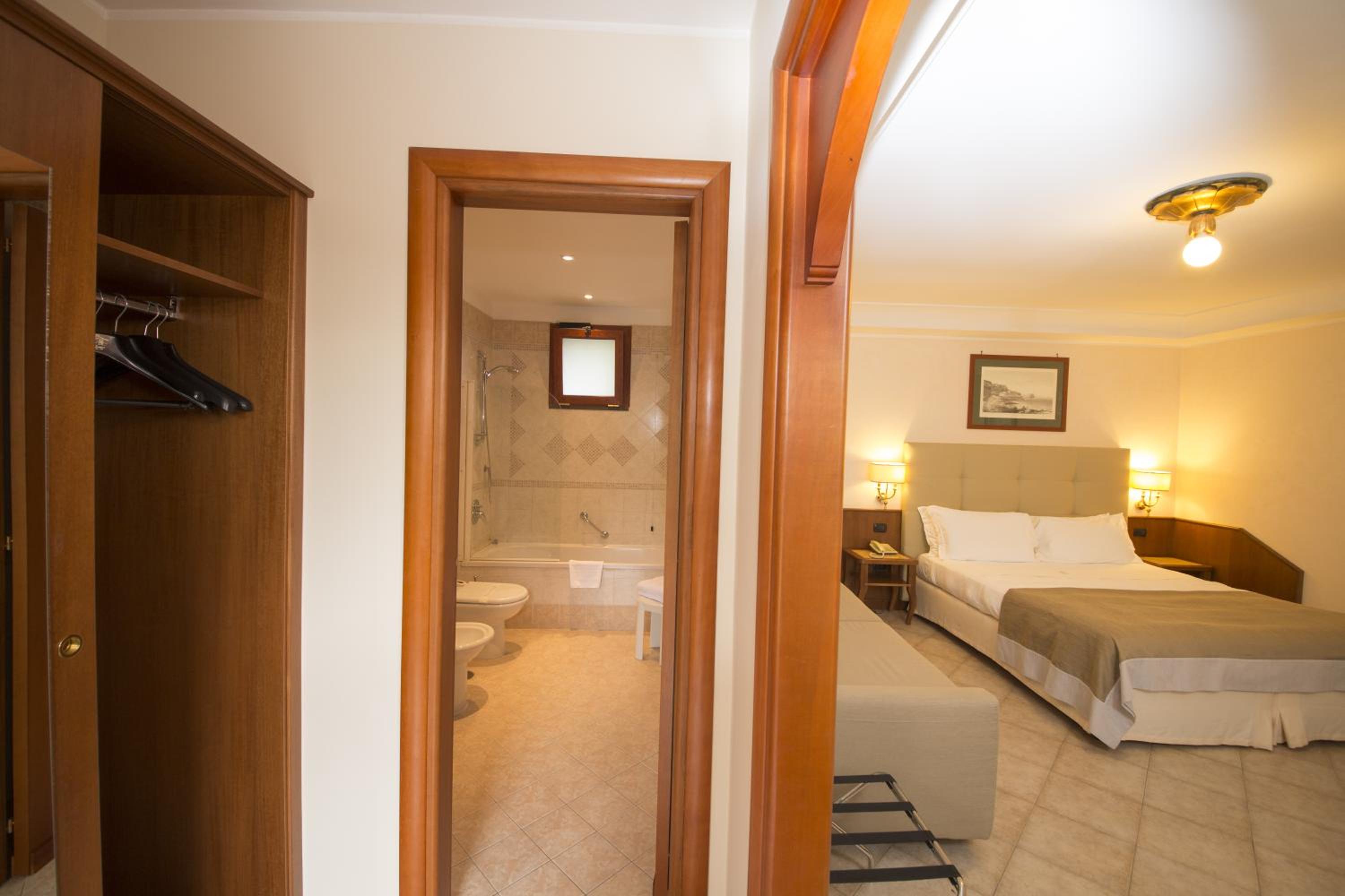 Superior Double Room photo 3
