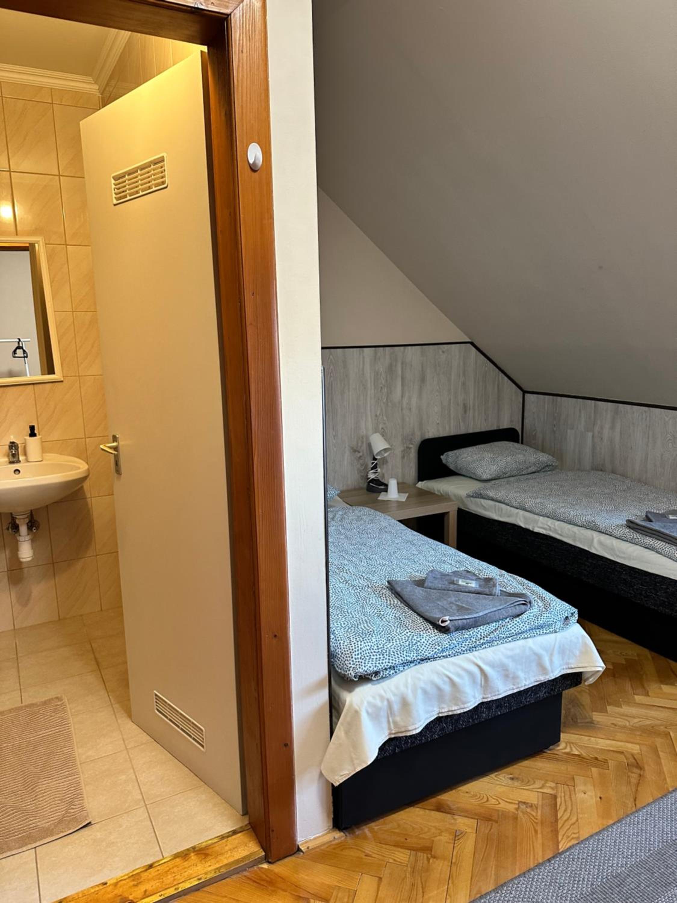 Twin Room photo 1