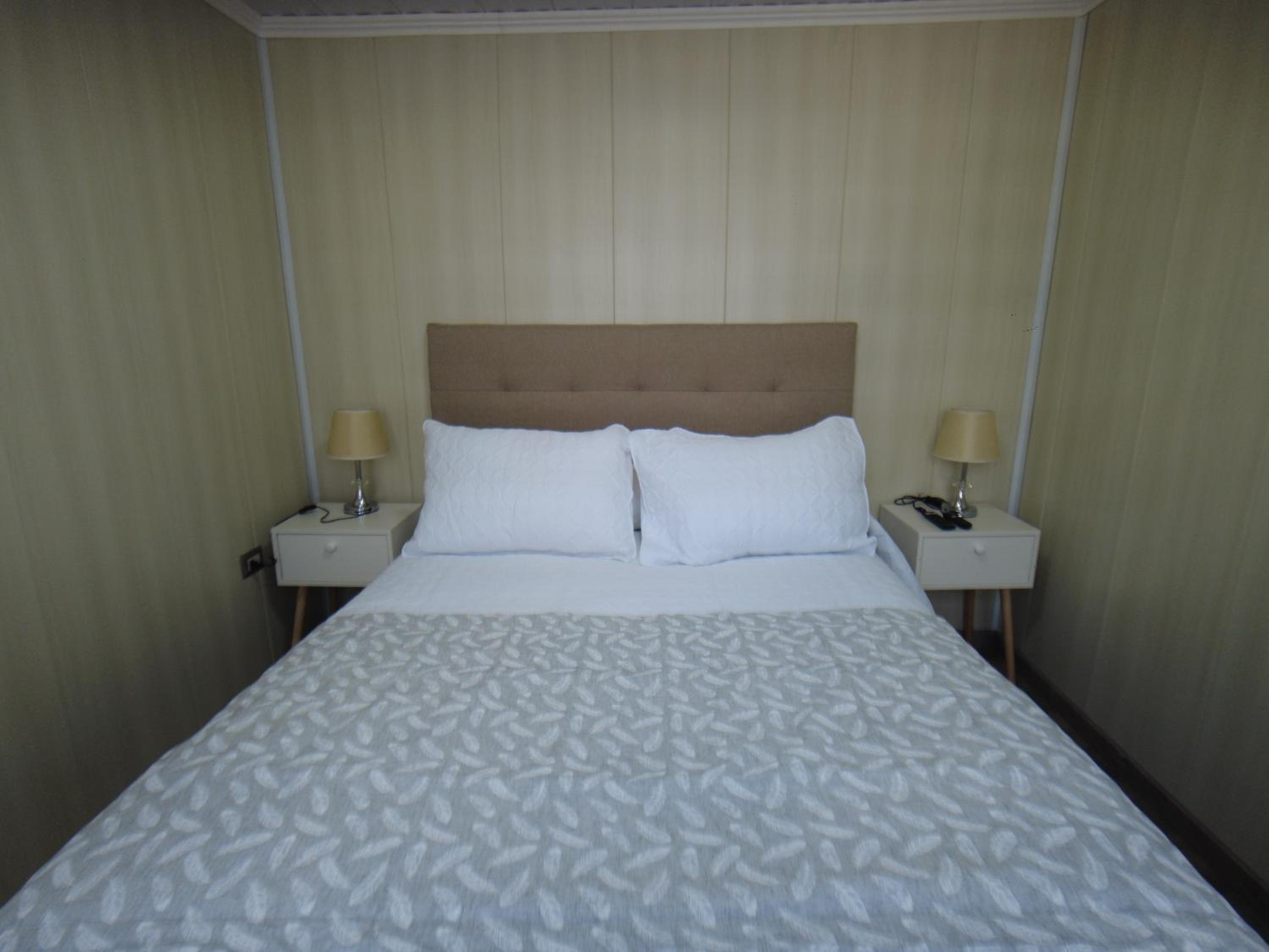 One-Bedroom Standard Apartment