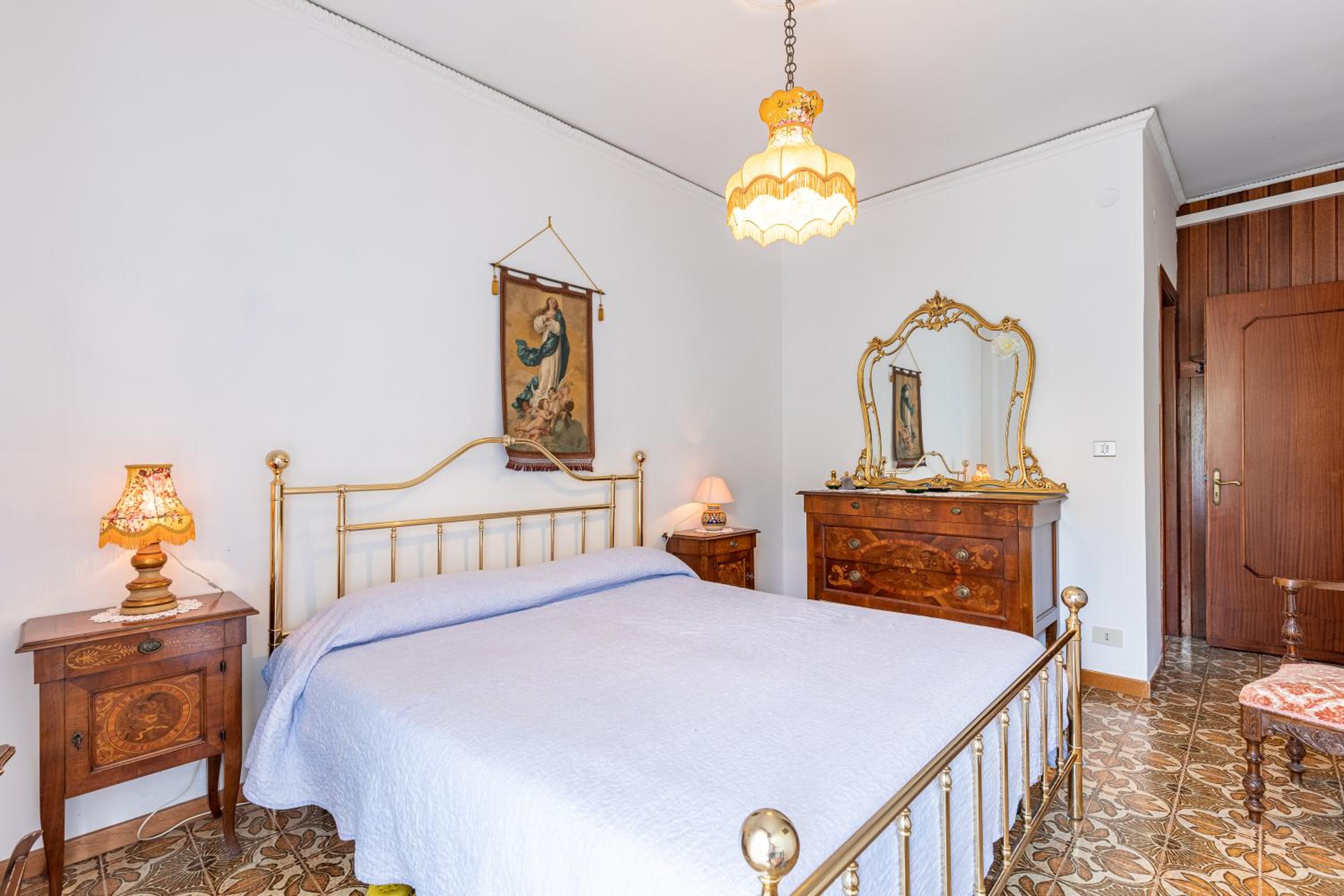 Two-Bedroom Deluxe Apartment with Garden View photo 2