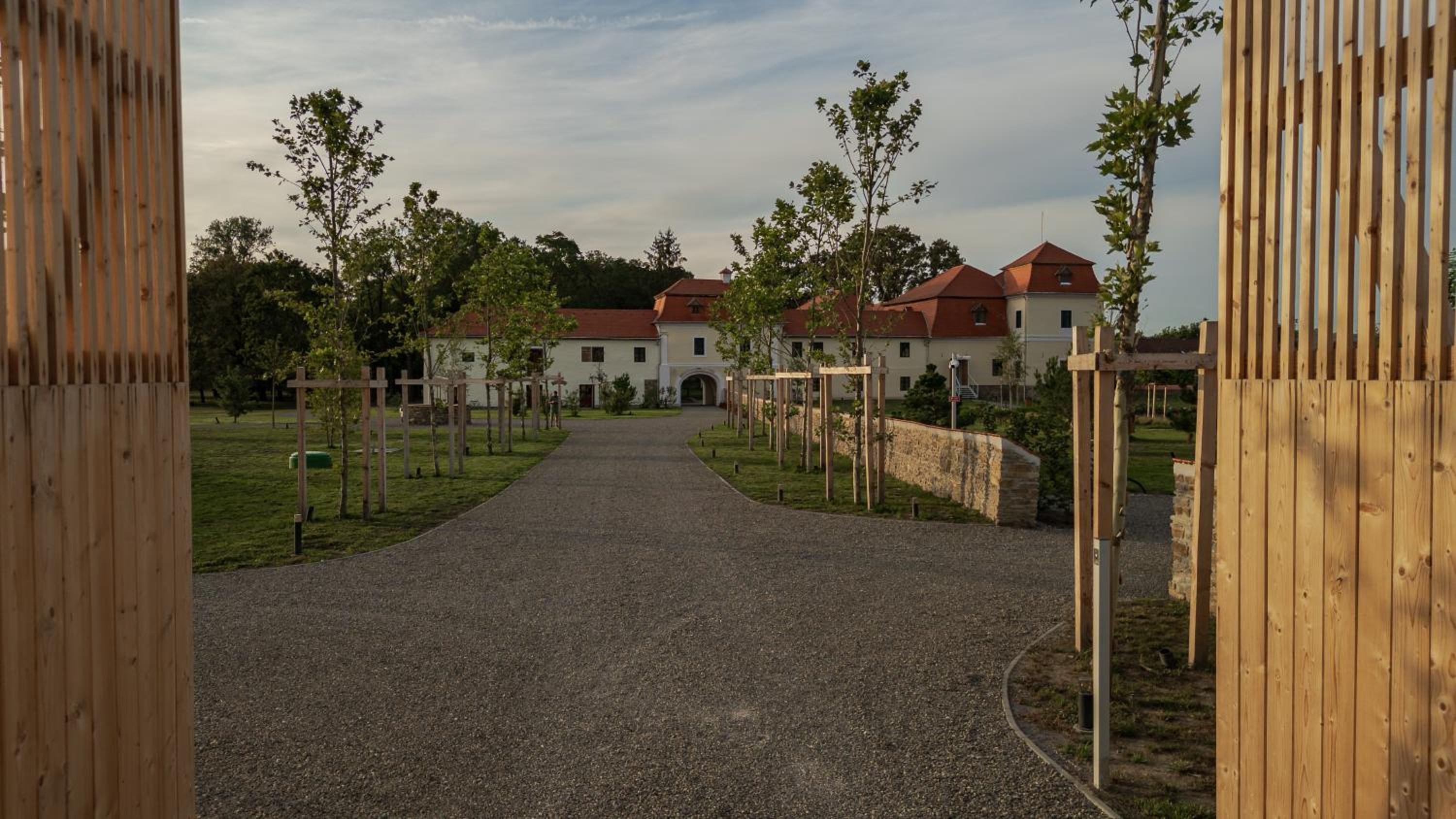 Villa with Garden View photo 3