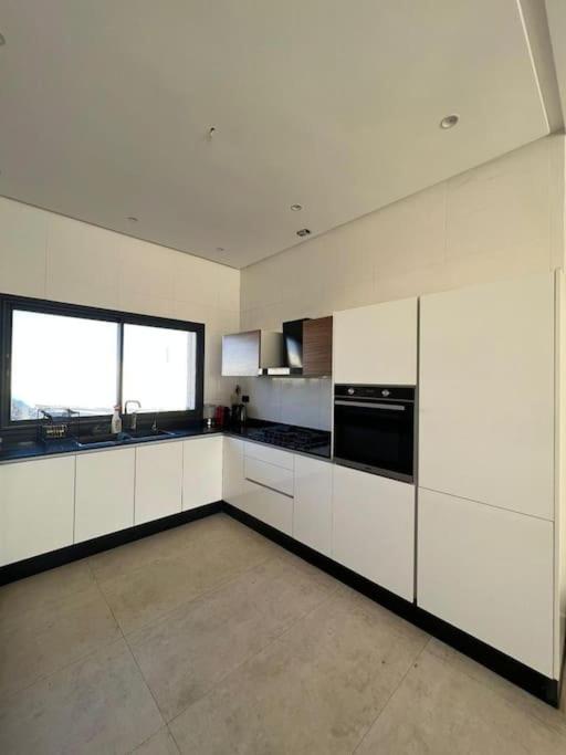 Three-Bedroom Villa photo 1