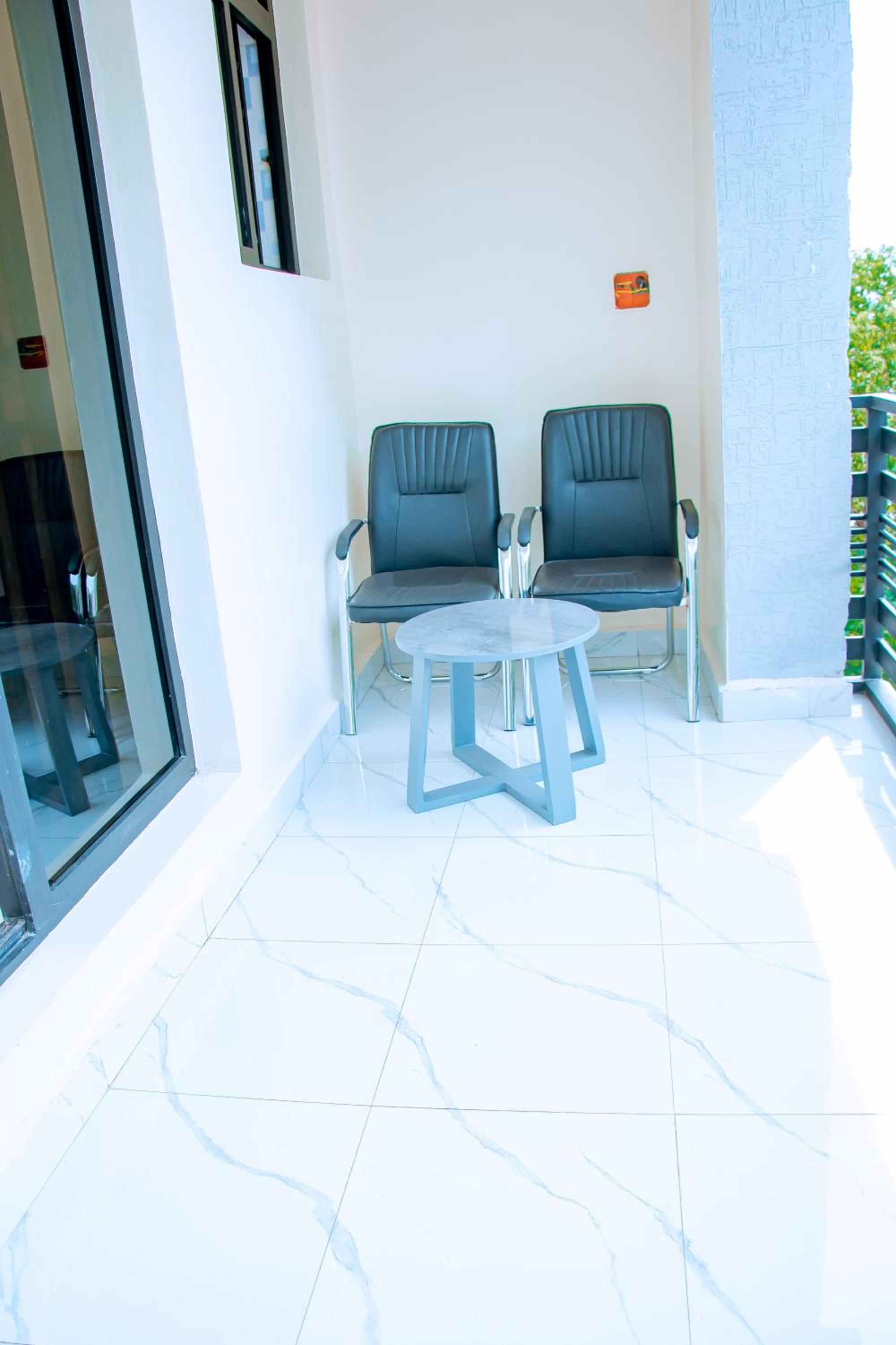 Deluxe Double Room with Balcony and Sea View photo 3