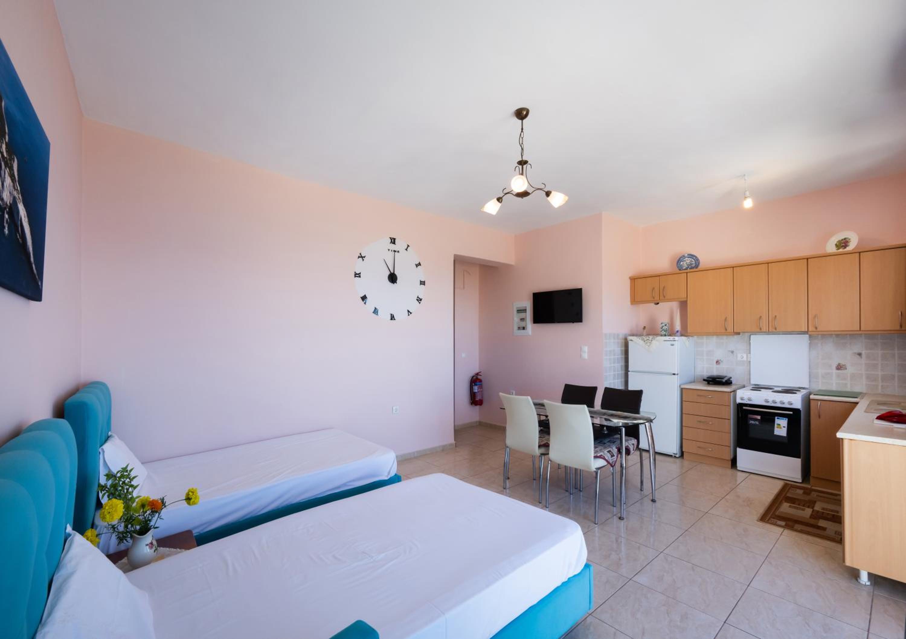 Studio Apartment with Sea View