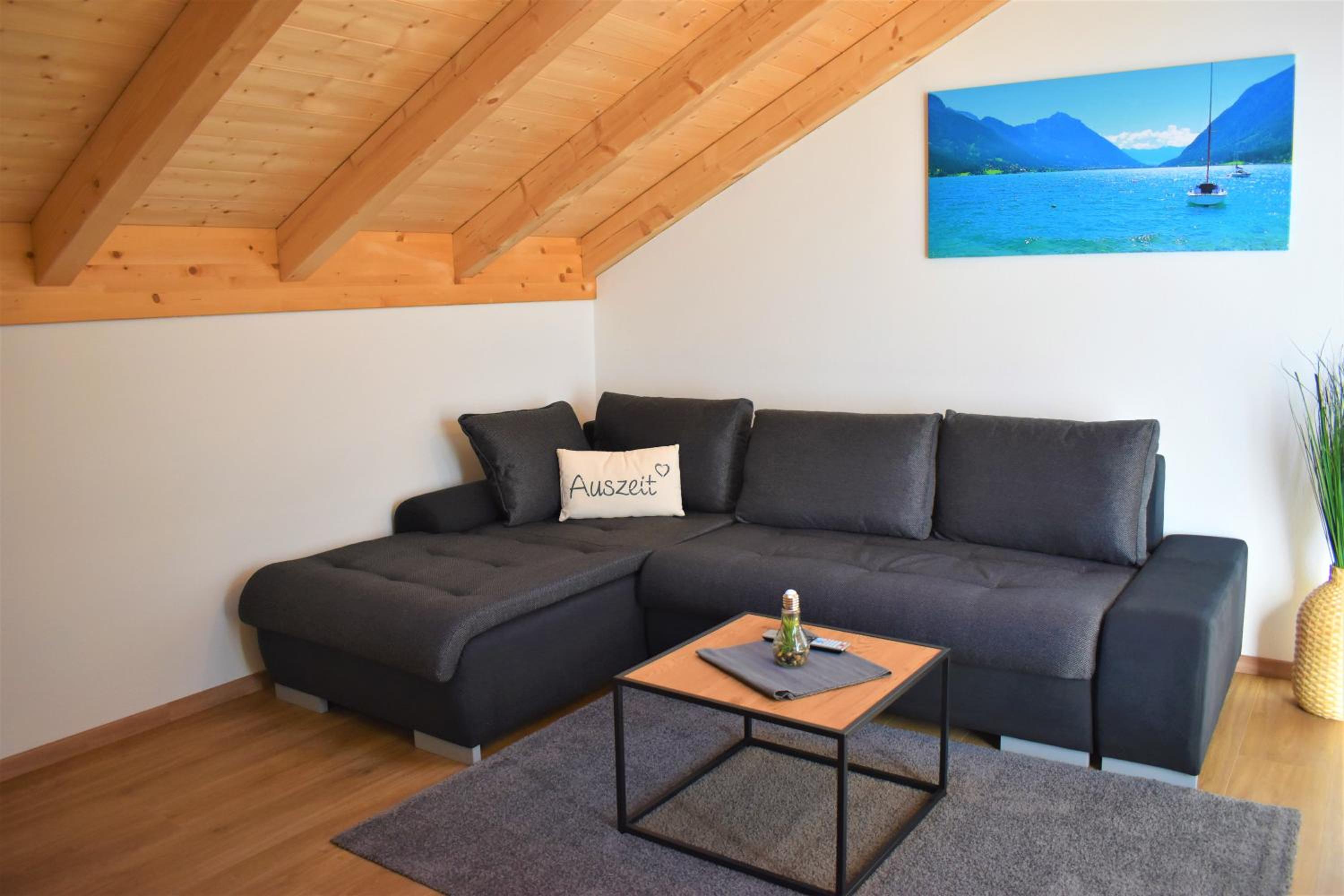 Apartment with Mountain View photo 1