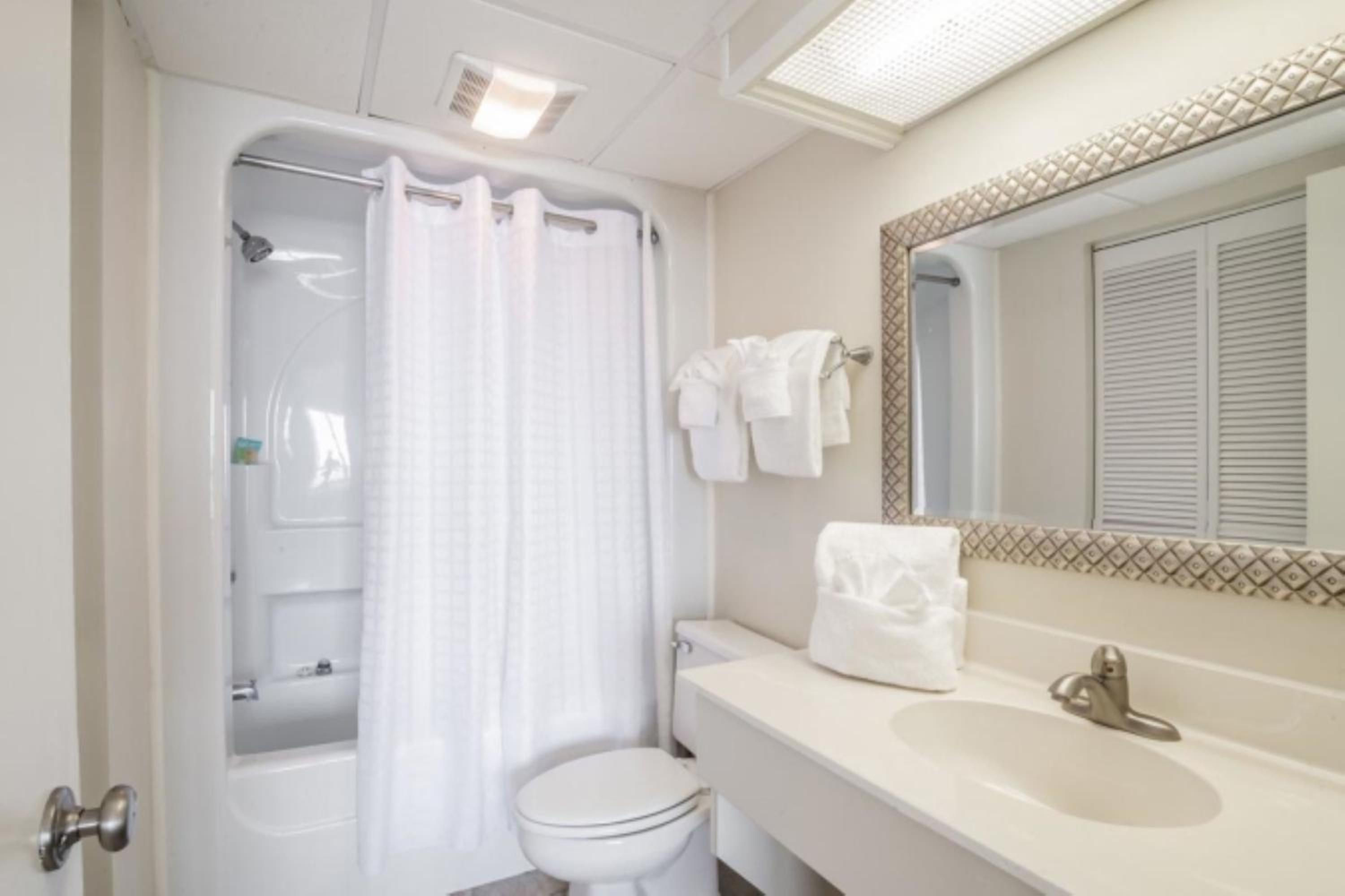 Bridgewater Oceanfront Two Bedroom Suite - Photo 5