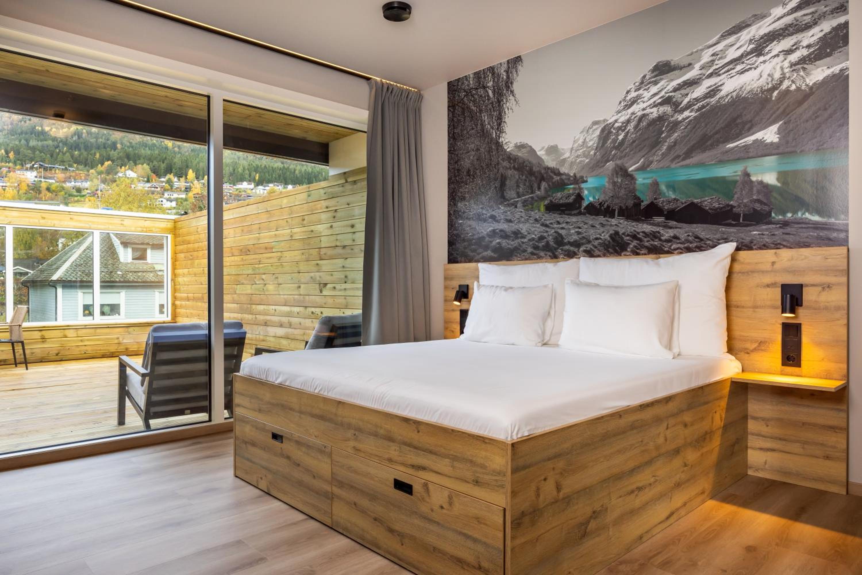 Junior Suite with Terrace - Photo 29
