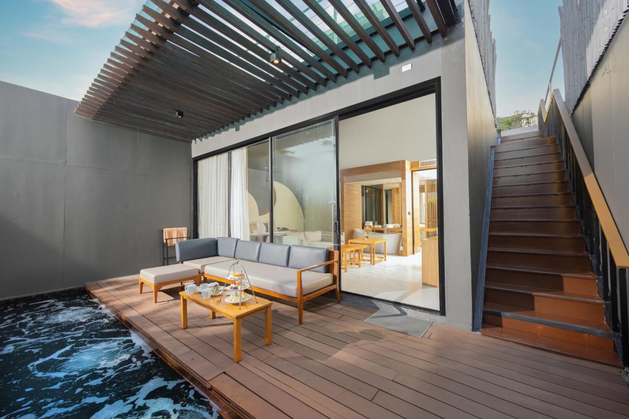Seaview One Bedroom Pool Villa photo 3