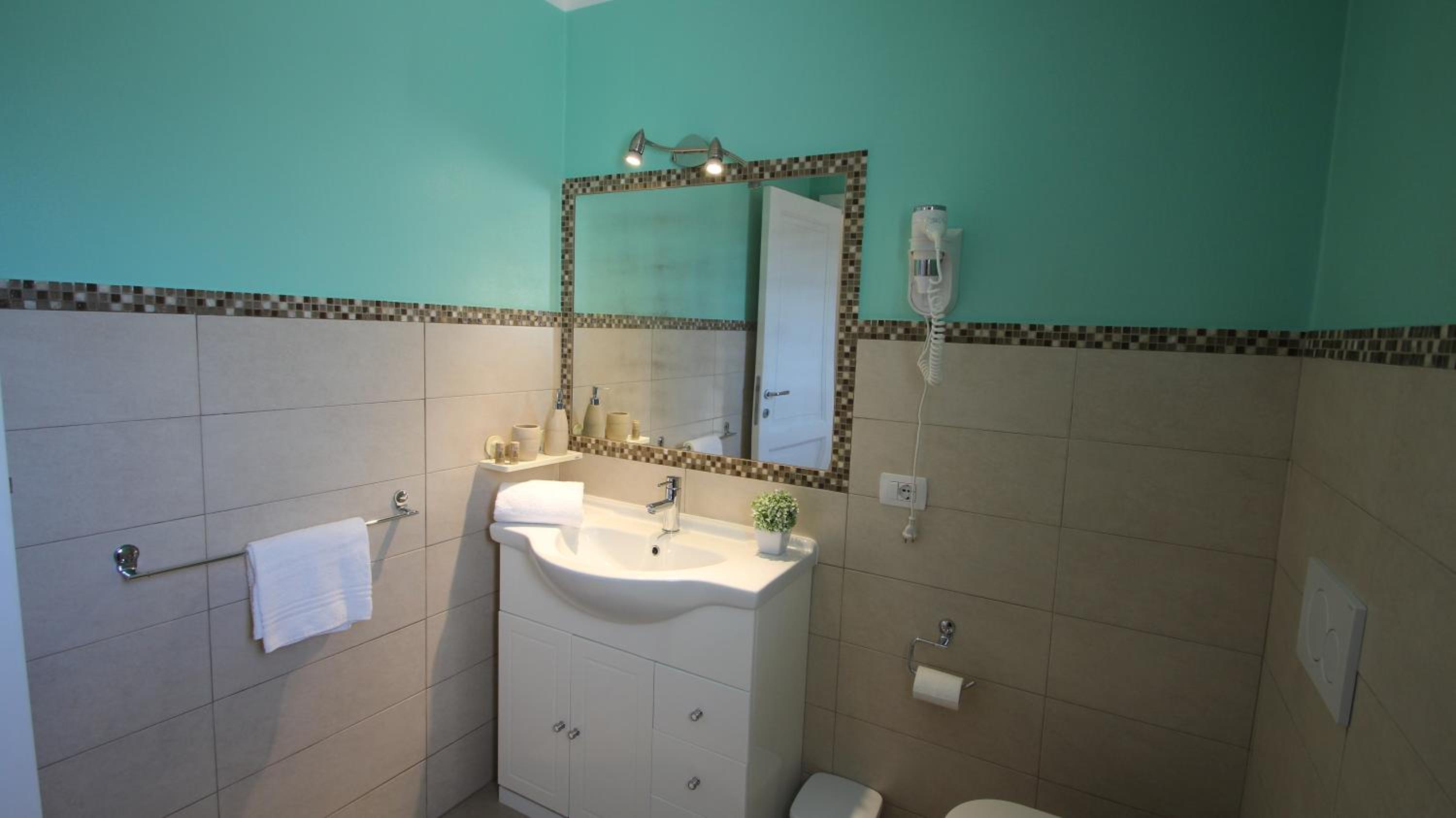 Two-Bedroom House photo 2