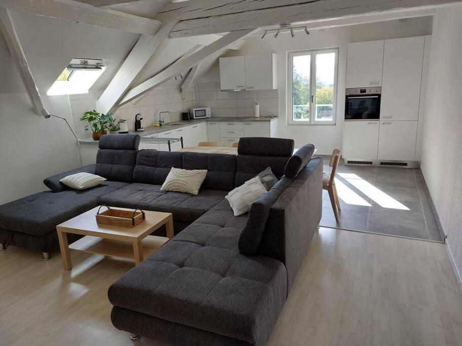 One-Bedroom House photo 1