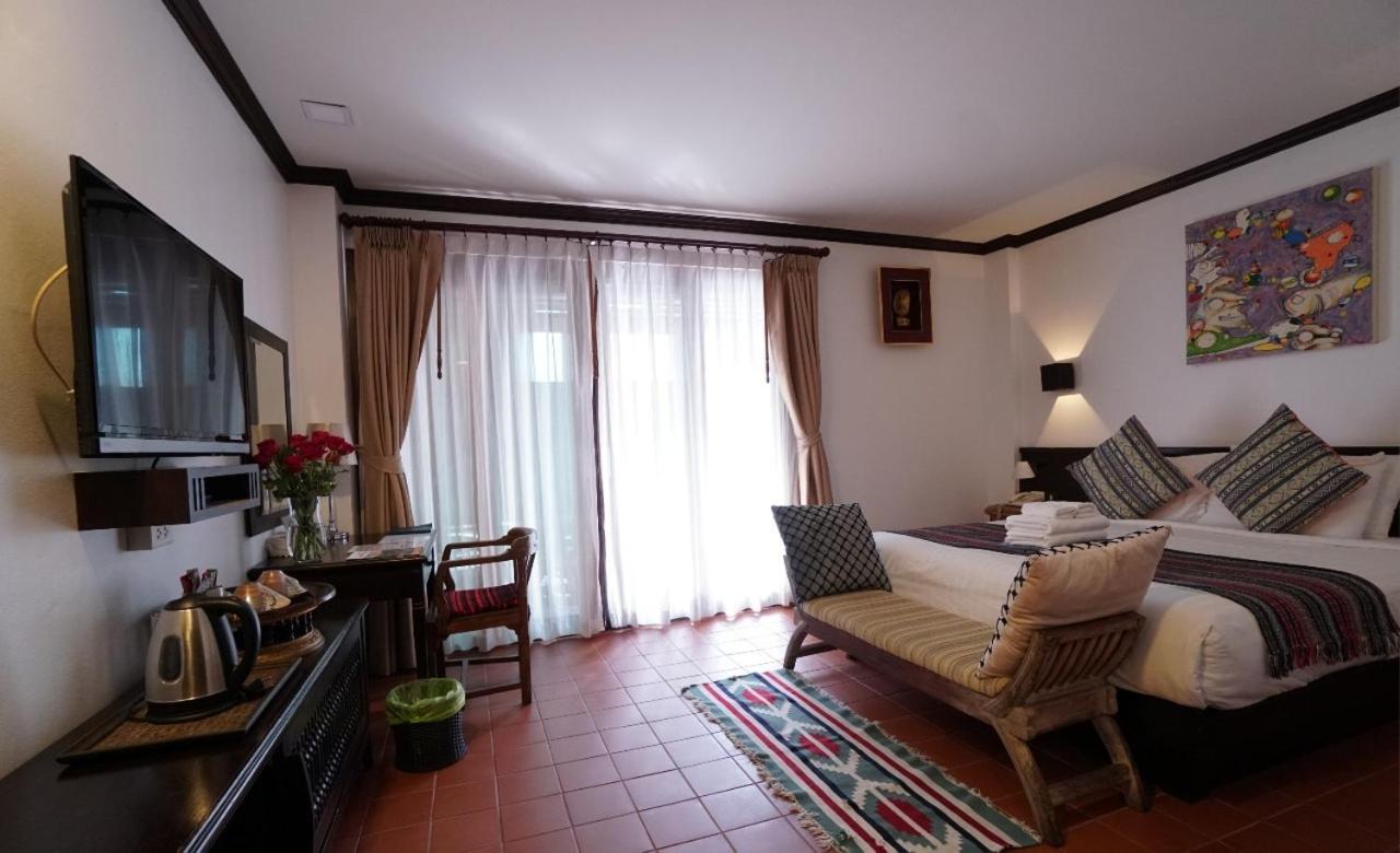 Superior Double Room with Balcony - Photo 18