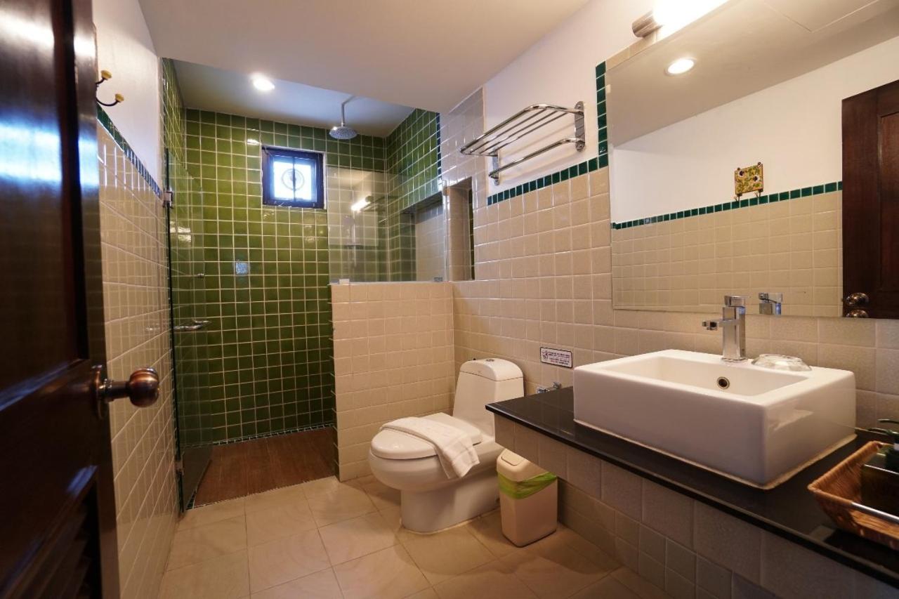 Double Room without Balcony - Photo 13