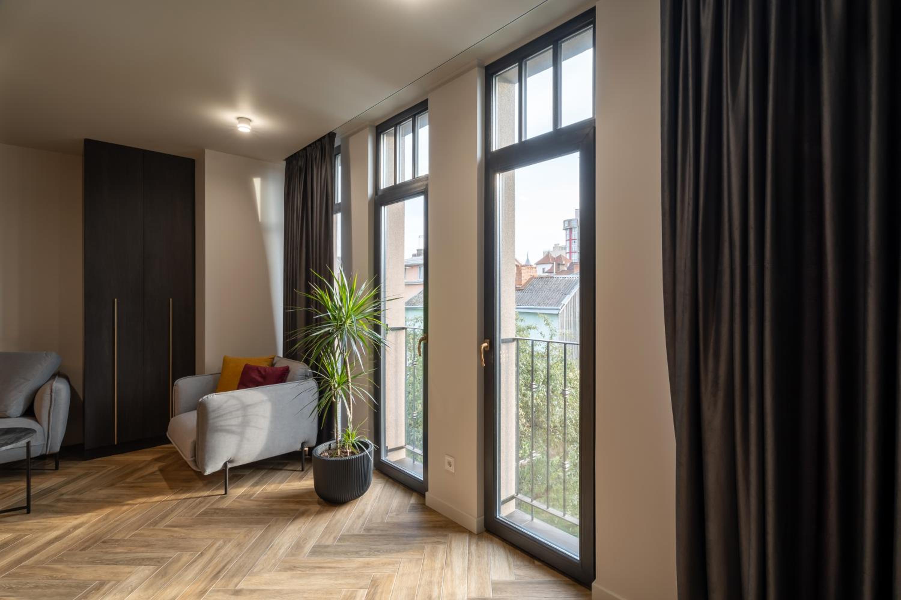 One-Bedroom Premium Apartment photo 2