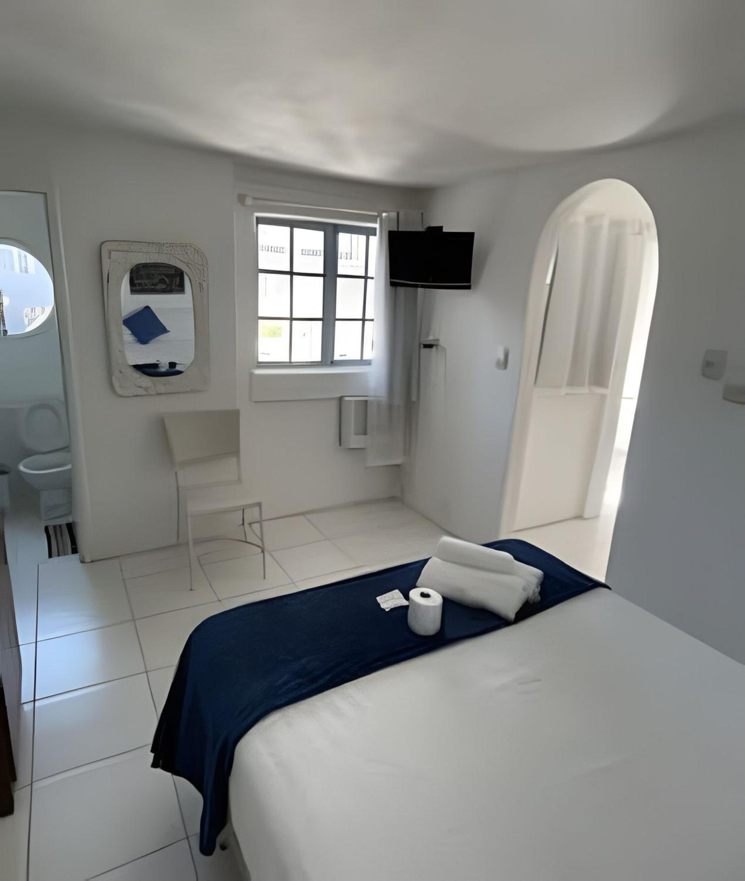Quadruple Room - Photo 2