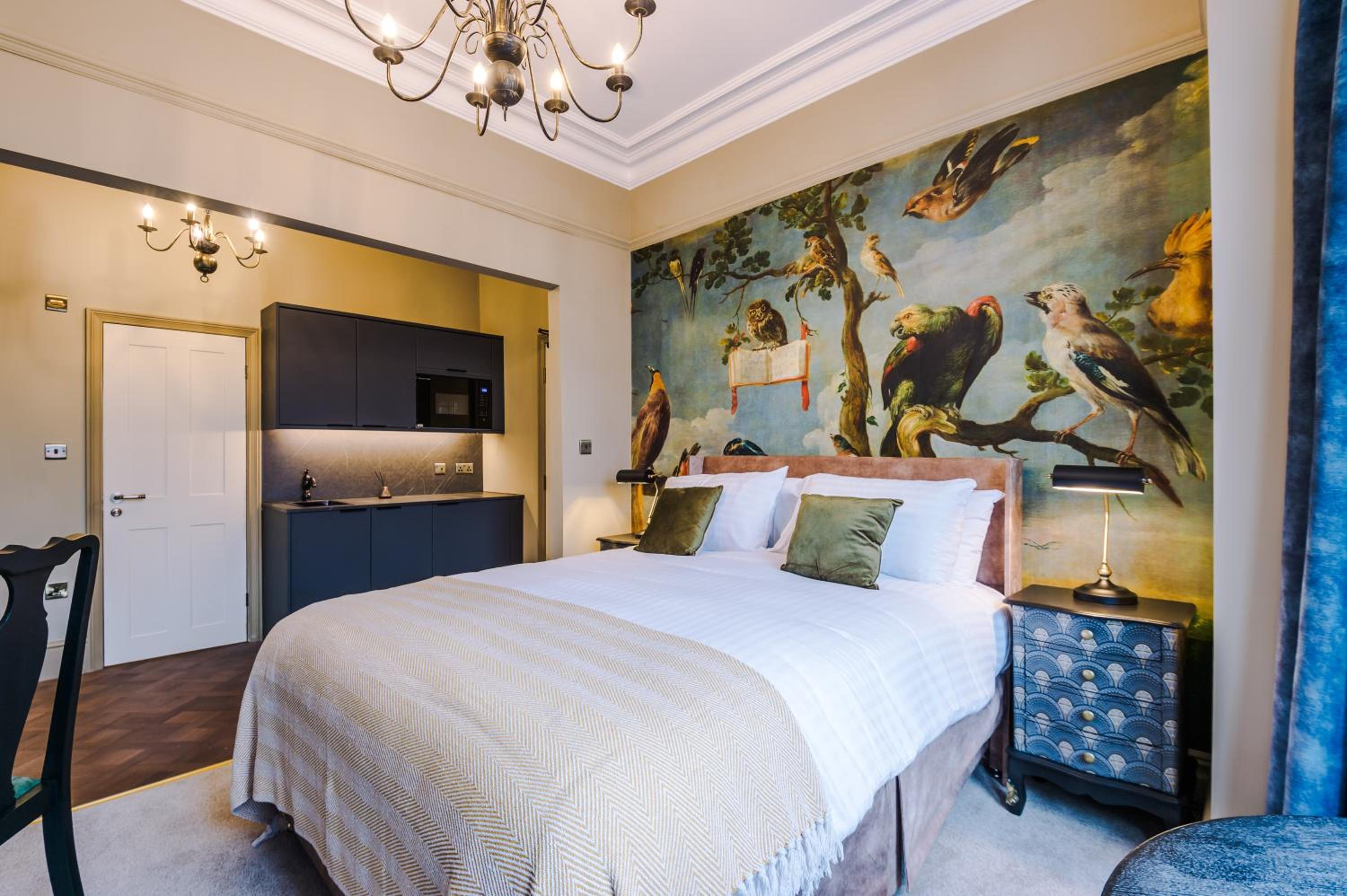 Suite photo 1