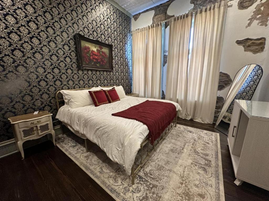 One-Bedroom Suite photo 1