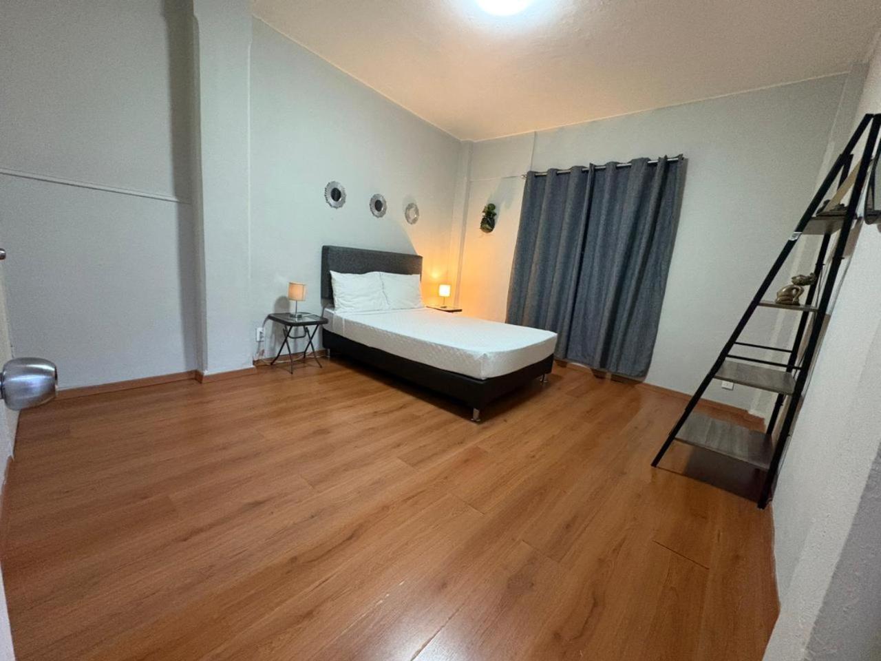 Apartment - Photo 15