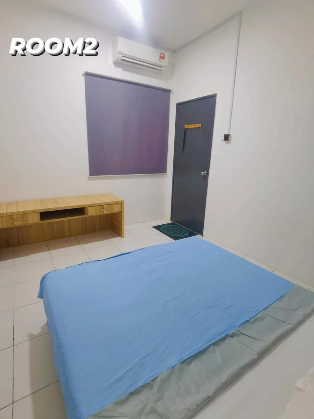Three-Bedroom House photo 1